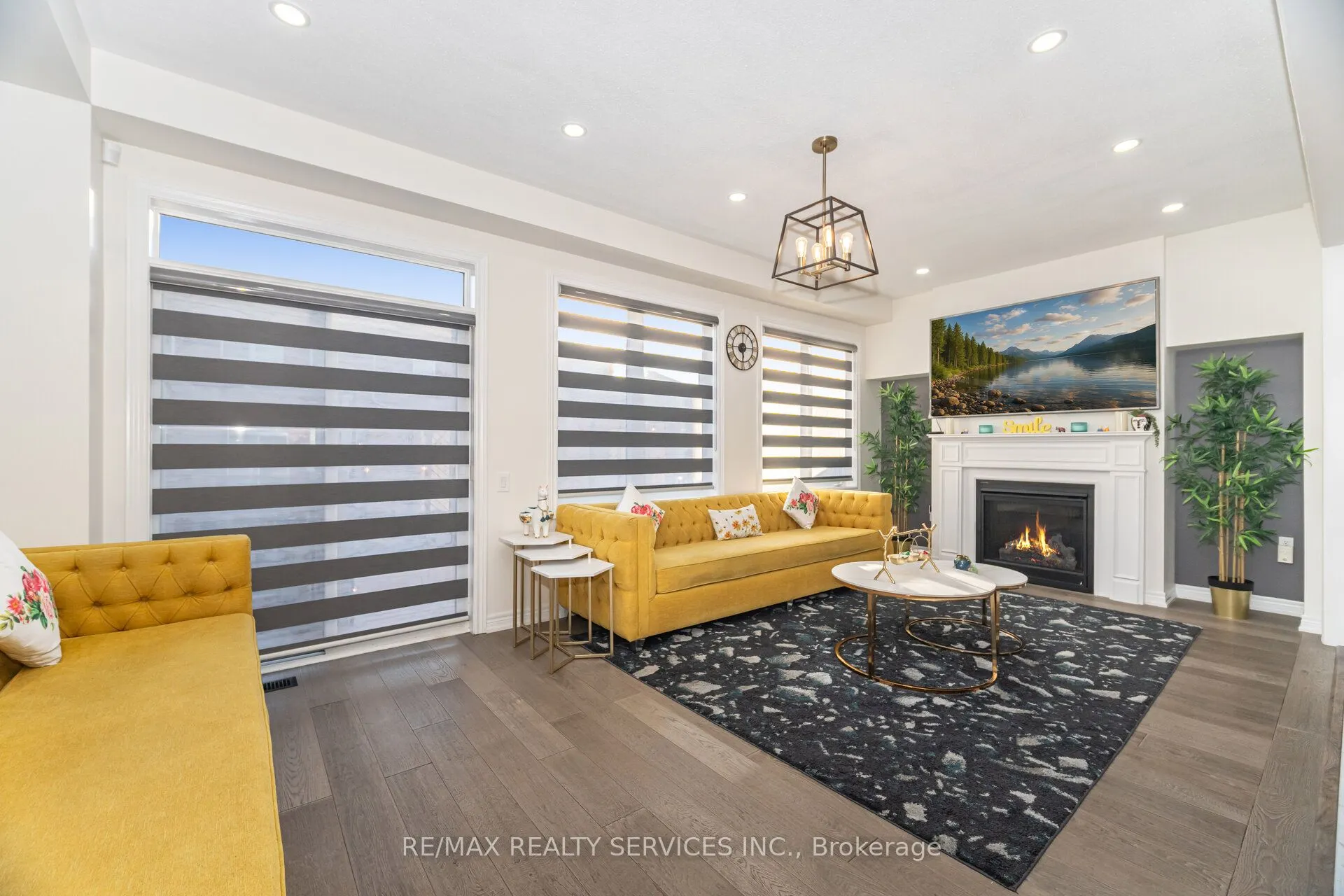 42 Meadowcreek Road
