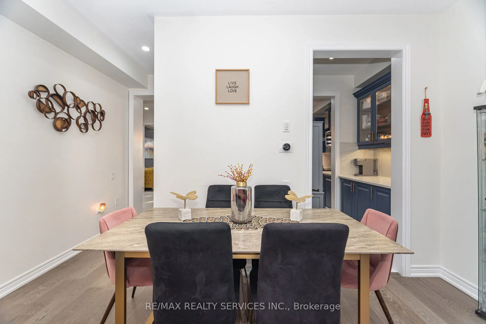 42 Meadowcreek Road