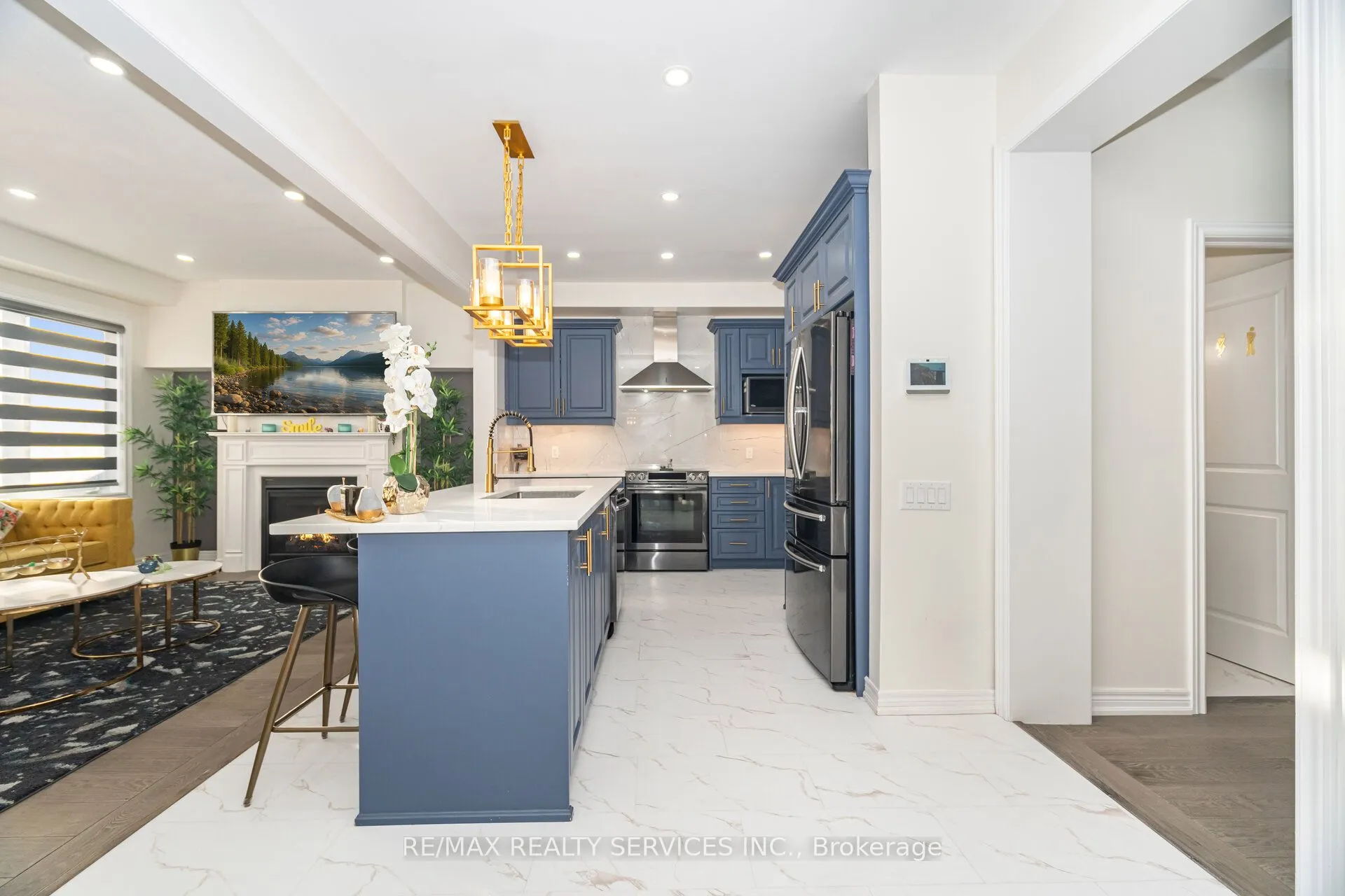 42 Meadowcreek Road