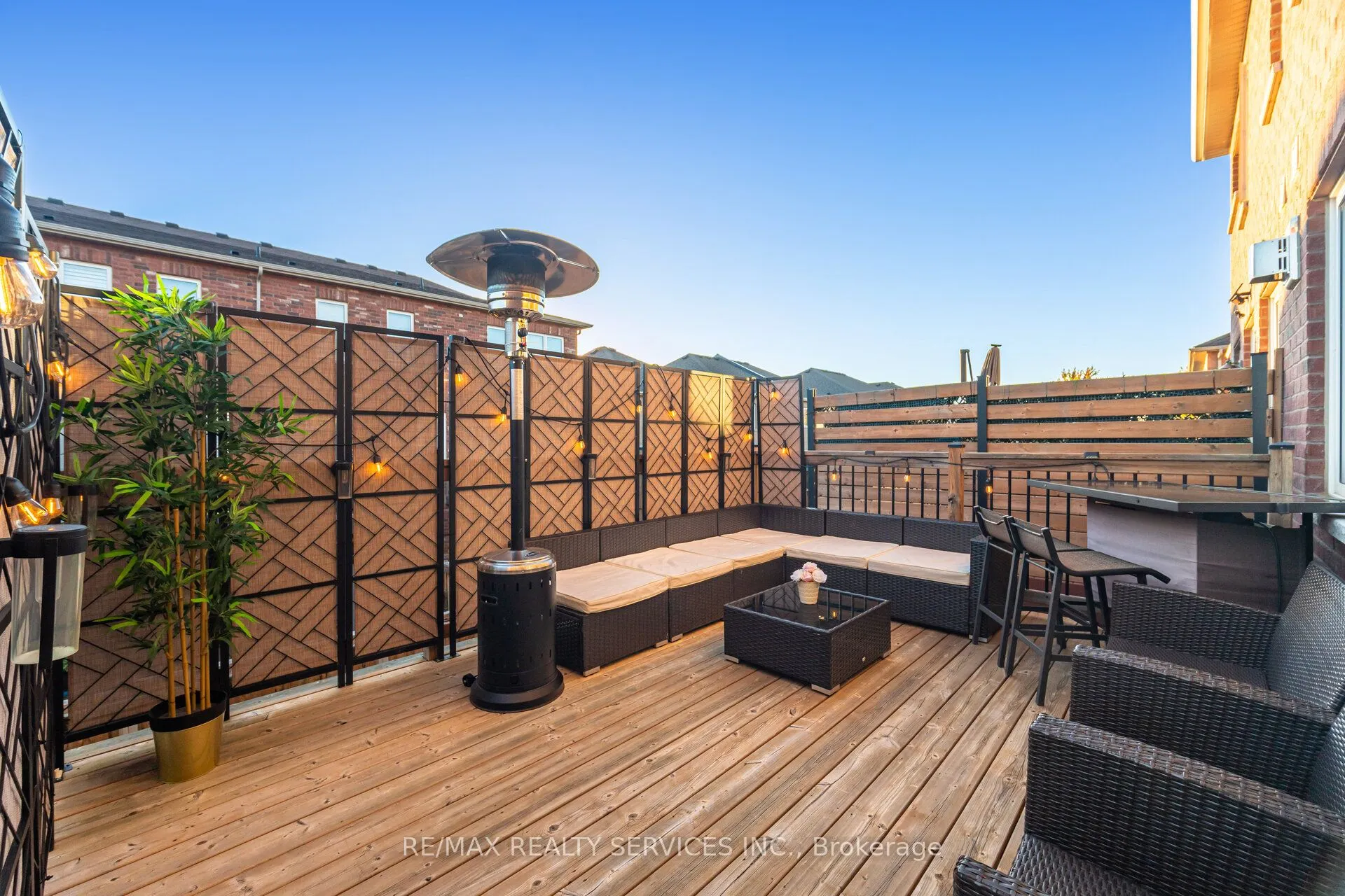 42 Meadowcreek Road