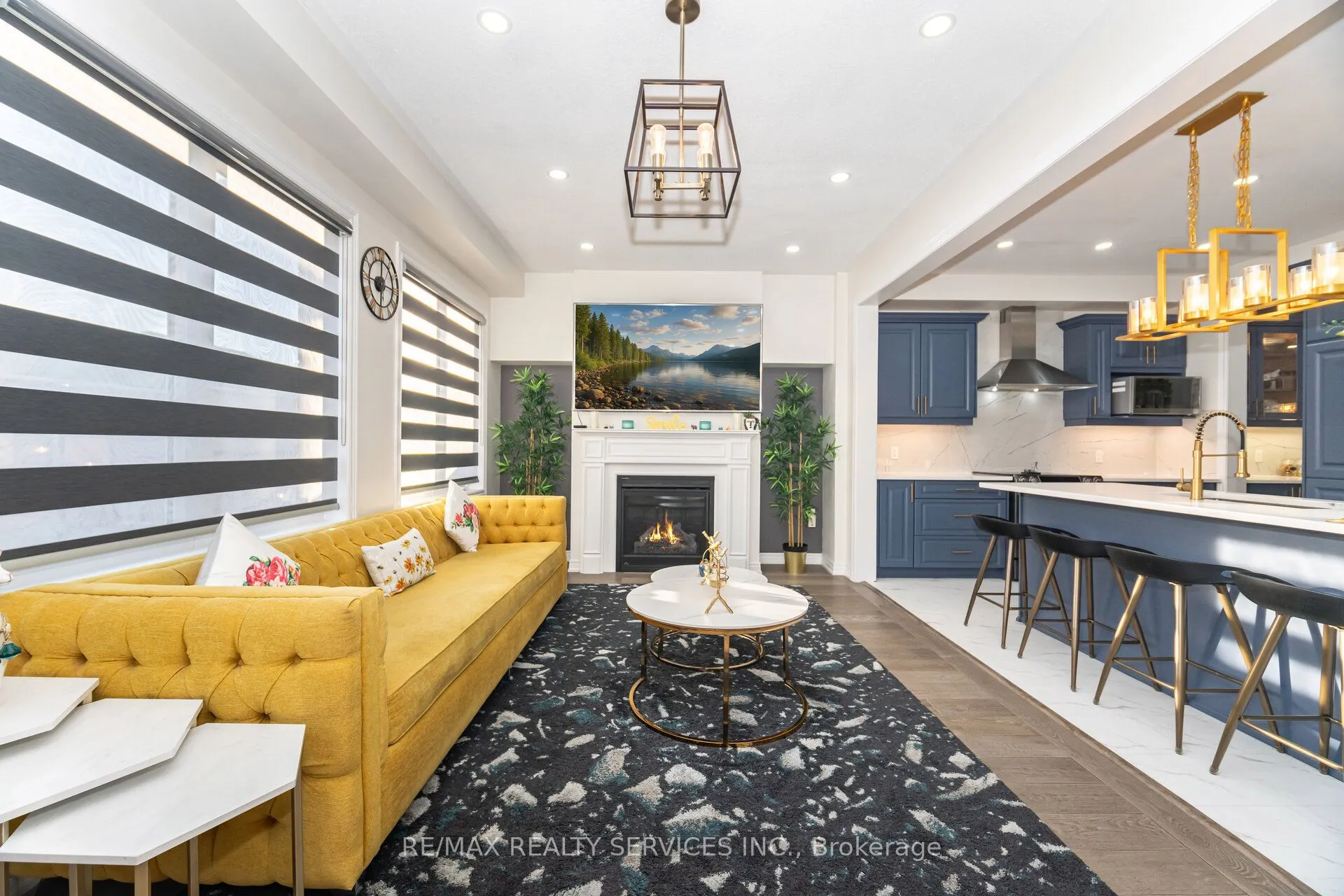 42 Meadowcreek Road