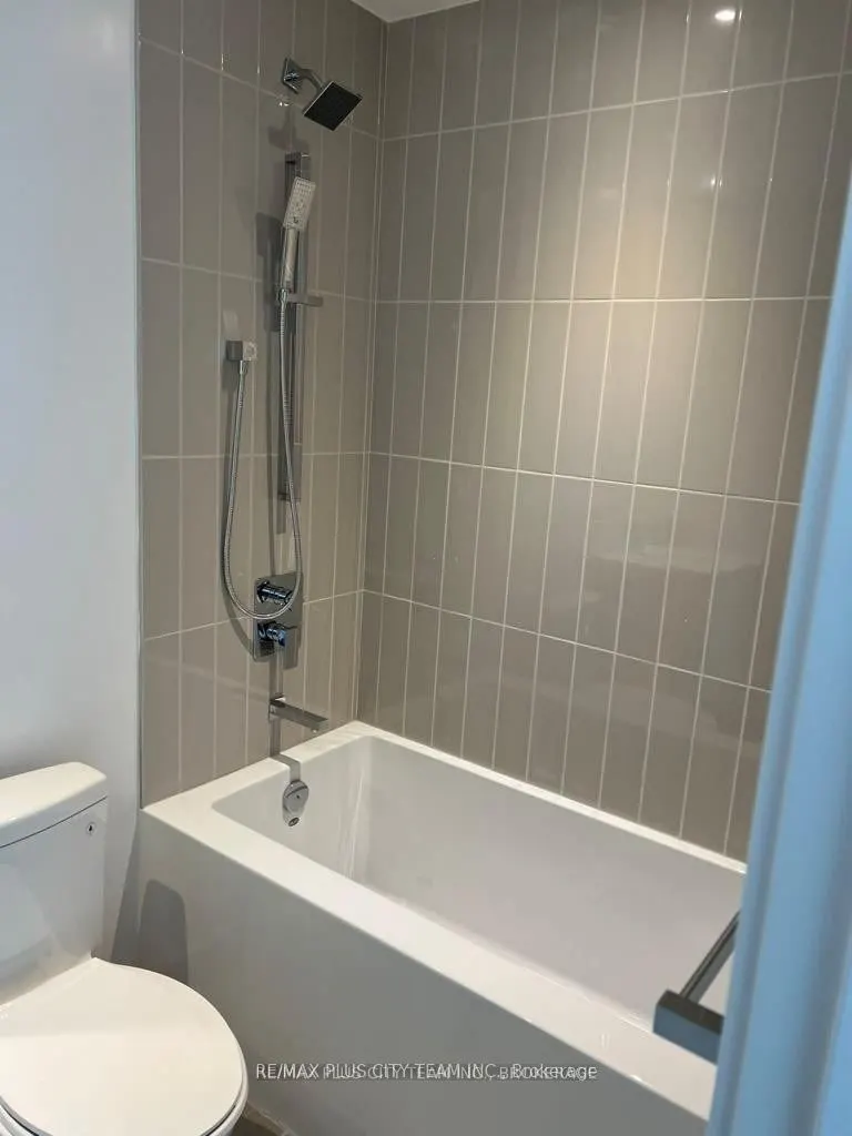 3900 Confederation Parkway, #1801