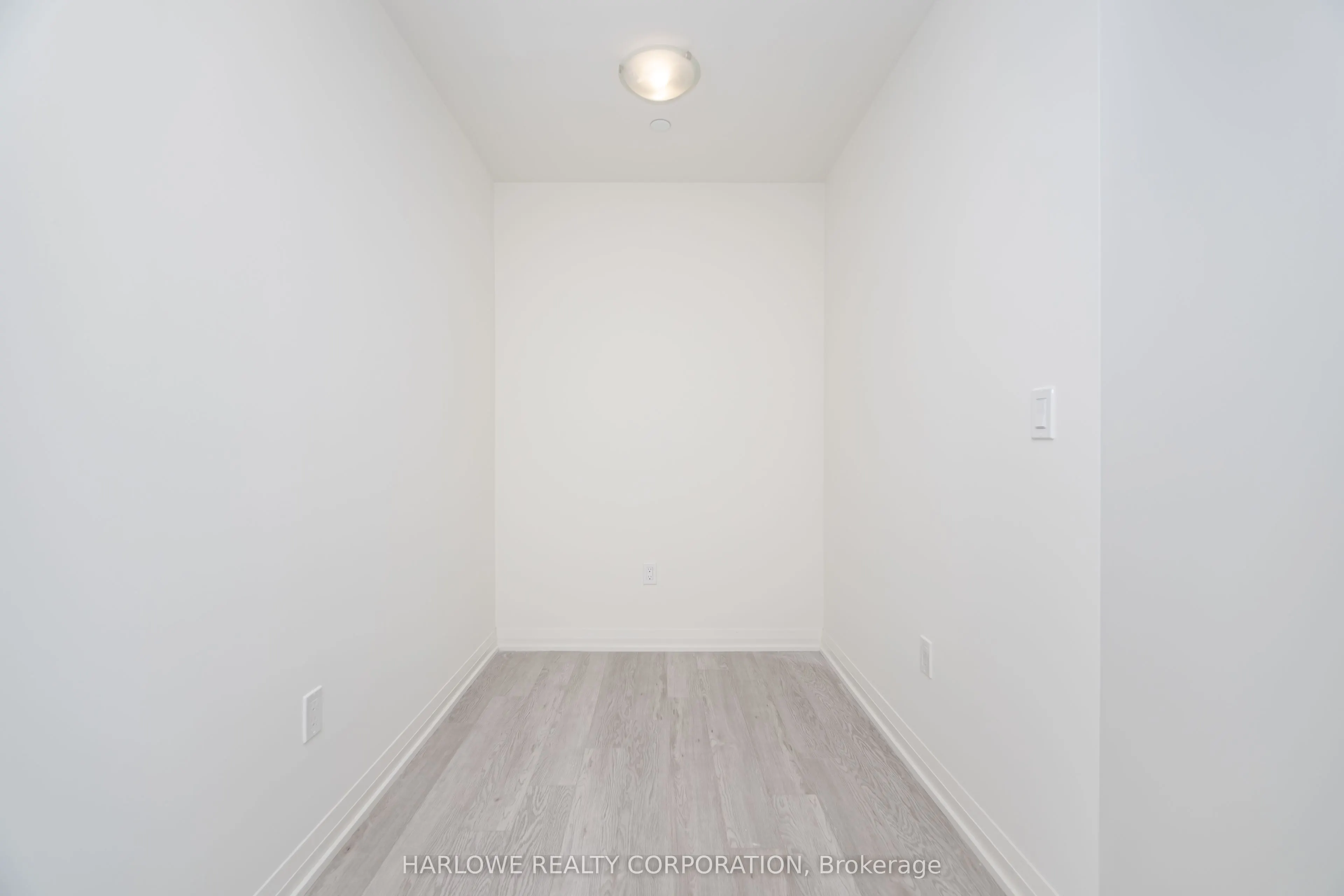 1415 Dundas Street E, #217