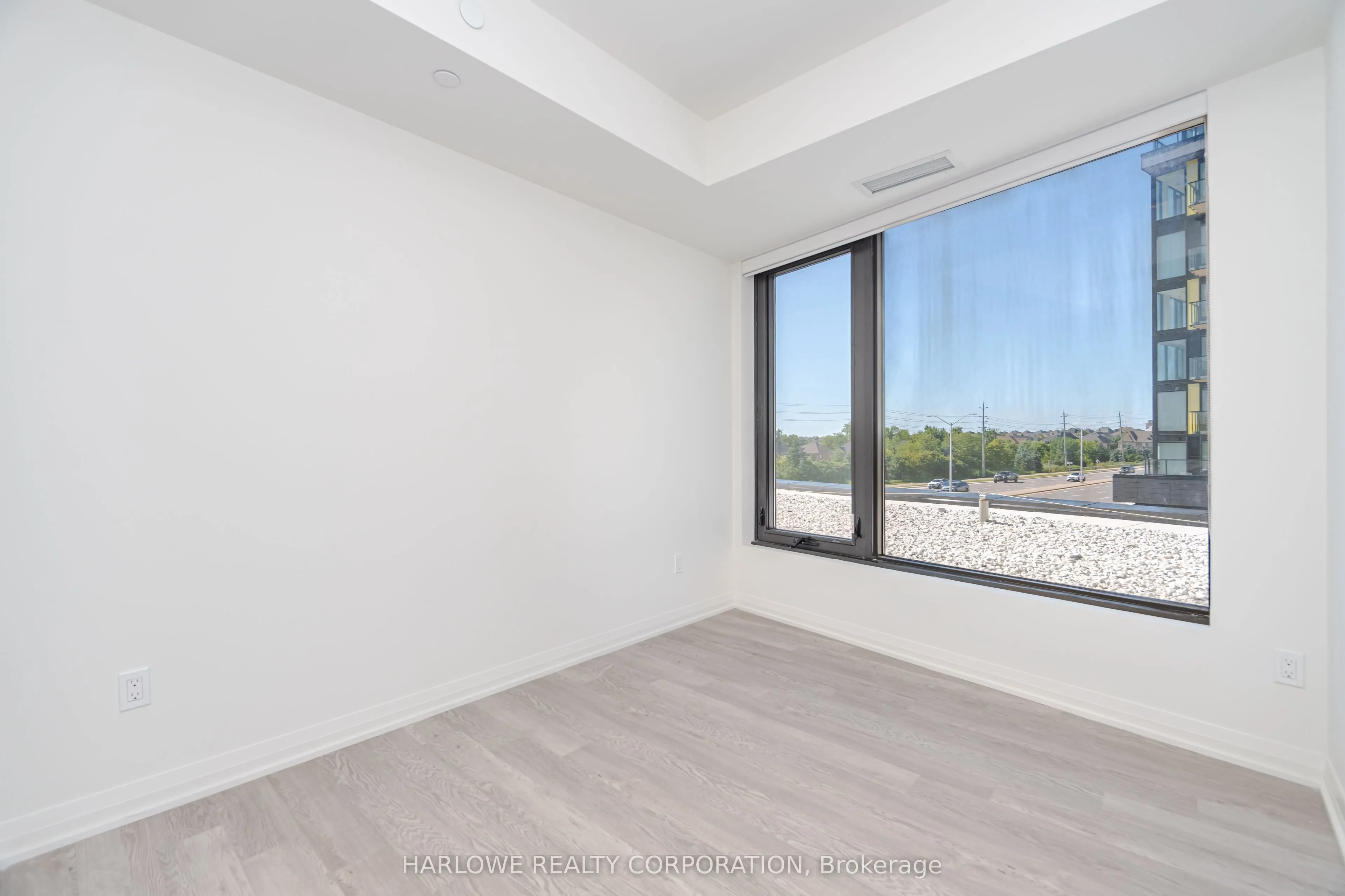 1415 Dundas Street E, #217
