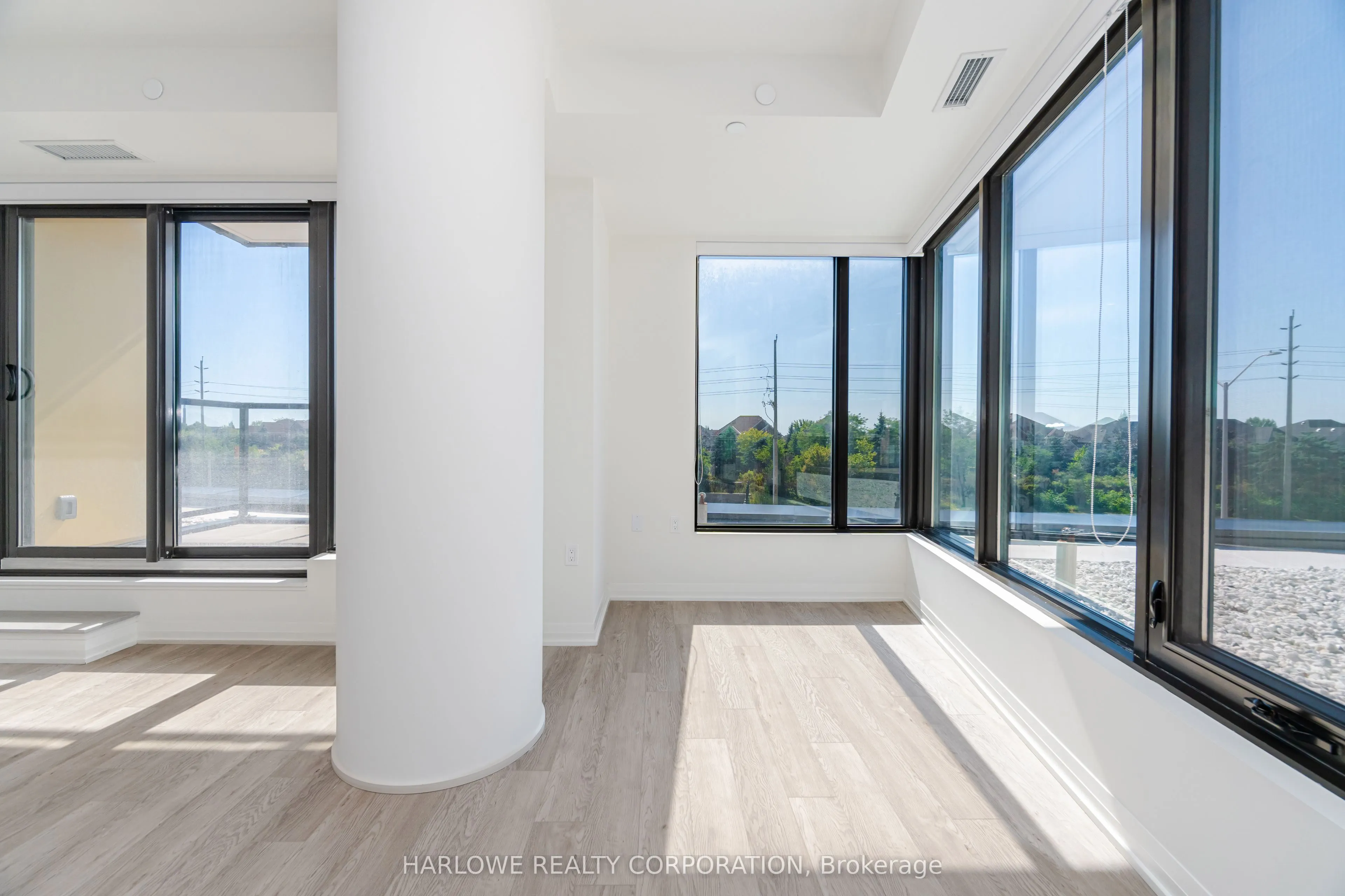 1415 Dundas Street E, #217