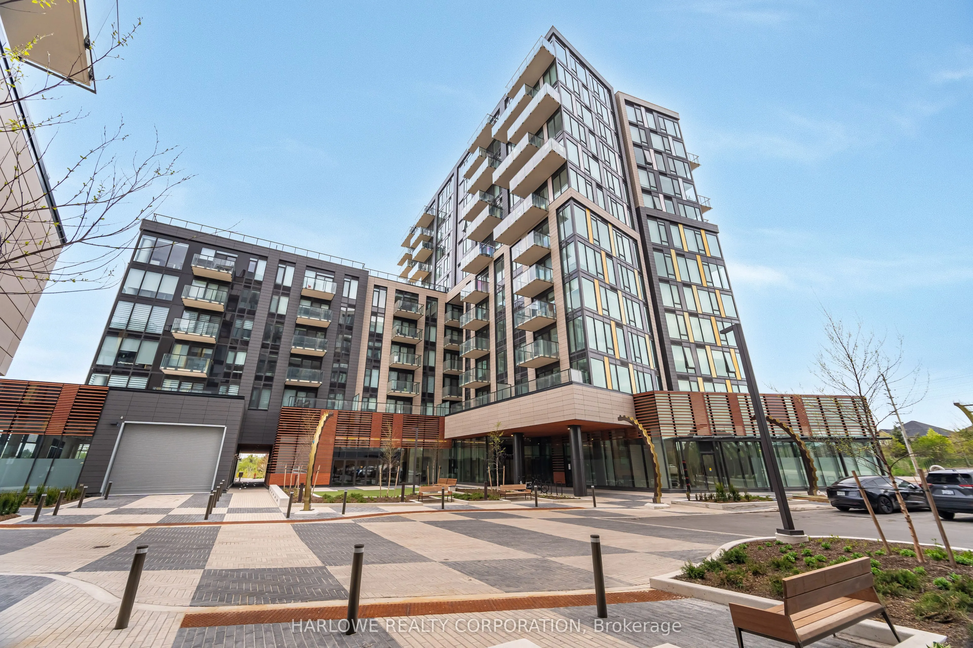 1415 Dundas Street E, #217