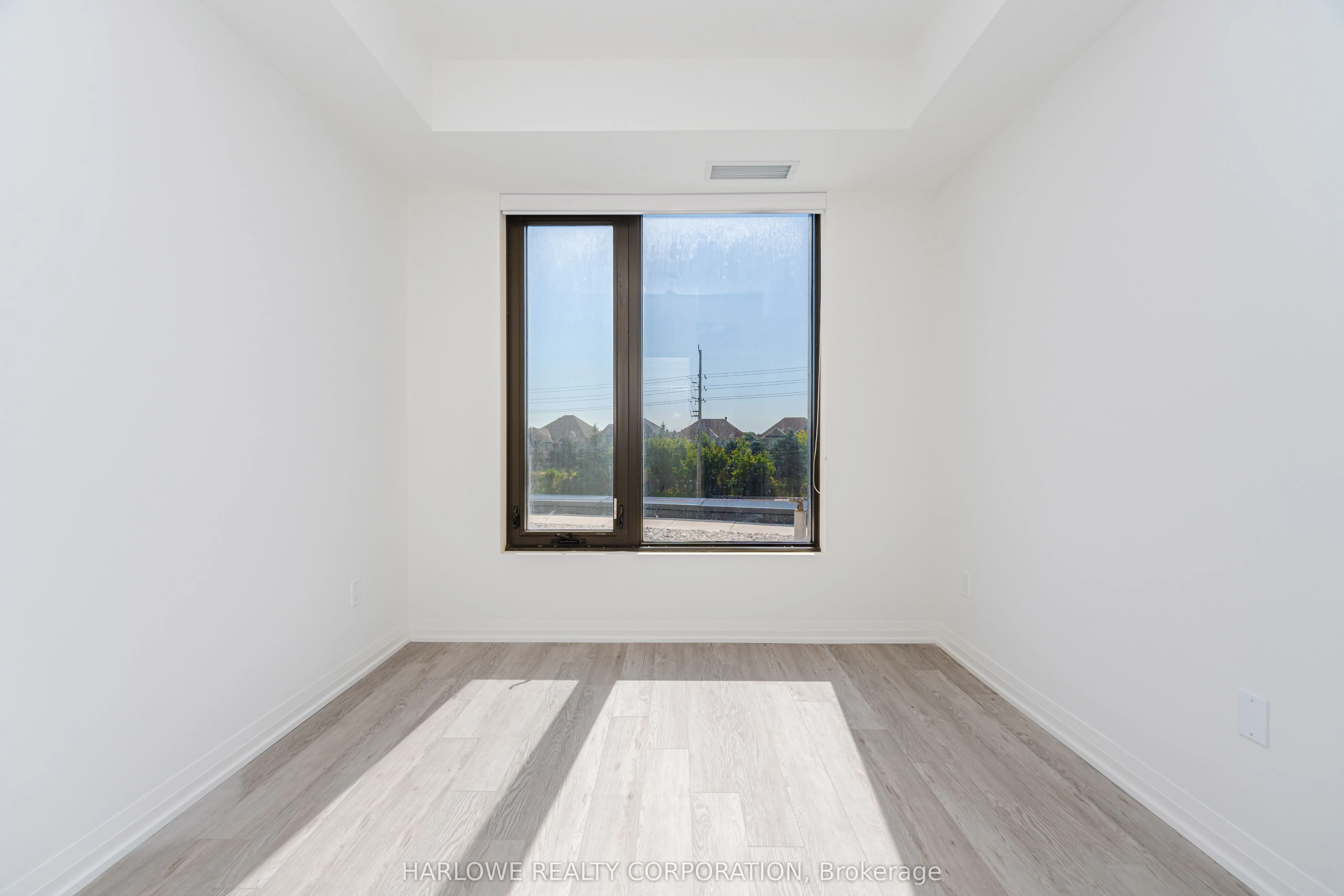 1415 Dundas Street E, #217