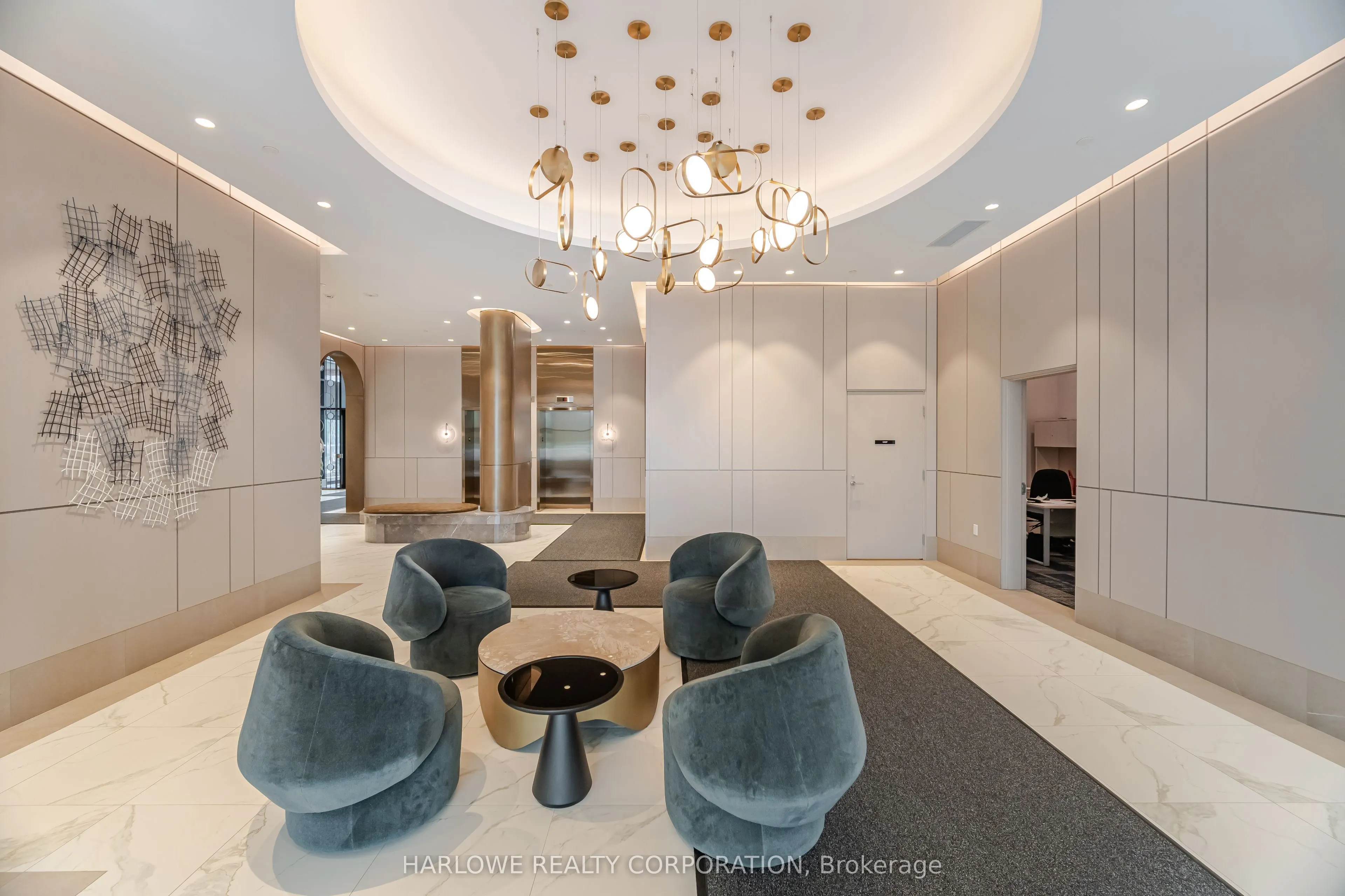 1415 Dundas Street E, #217