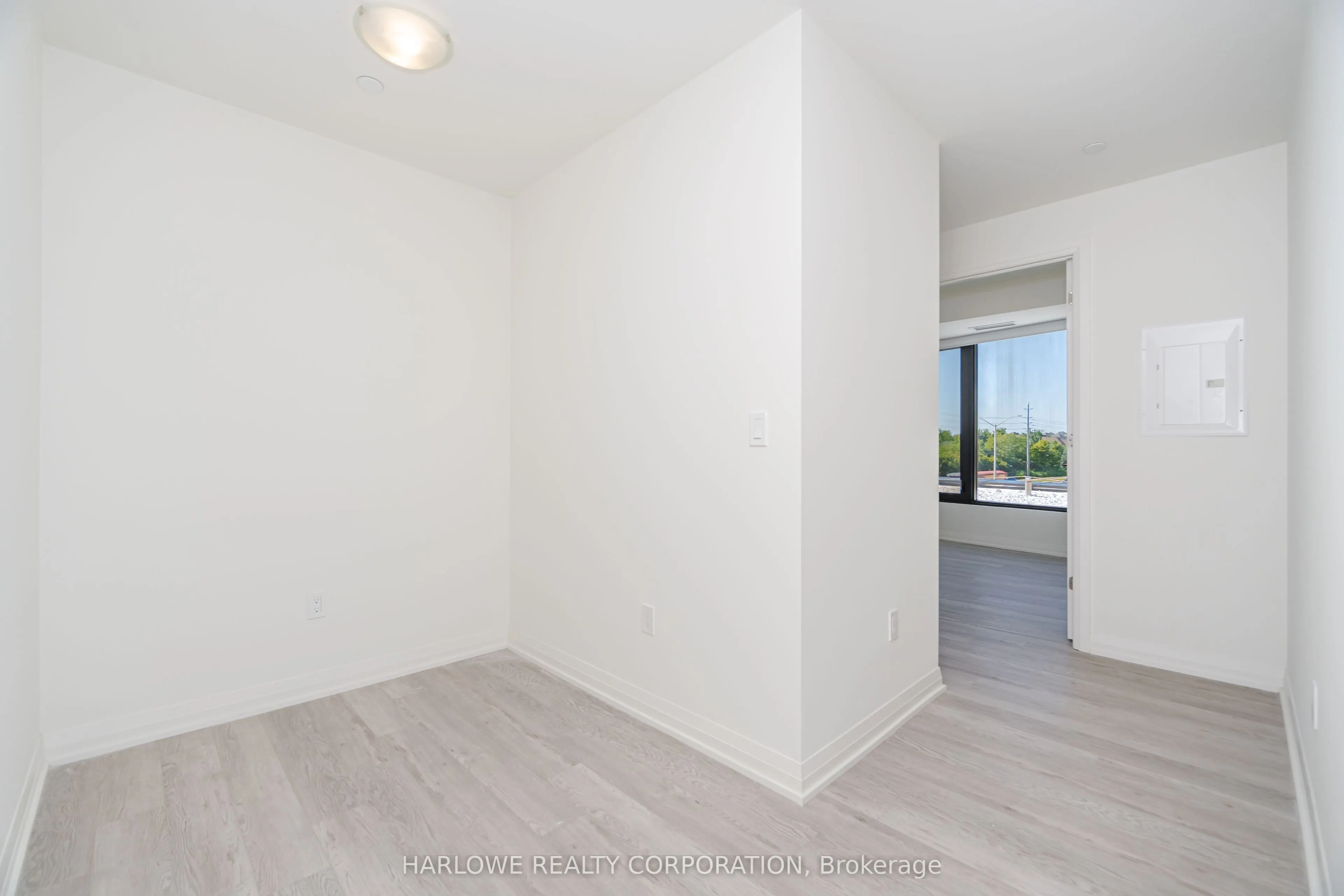1415 Dundas Street E, #217