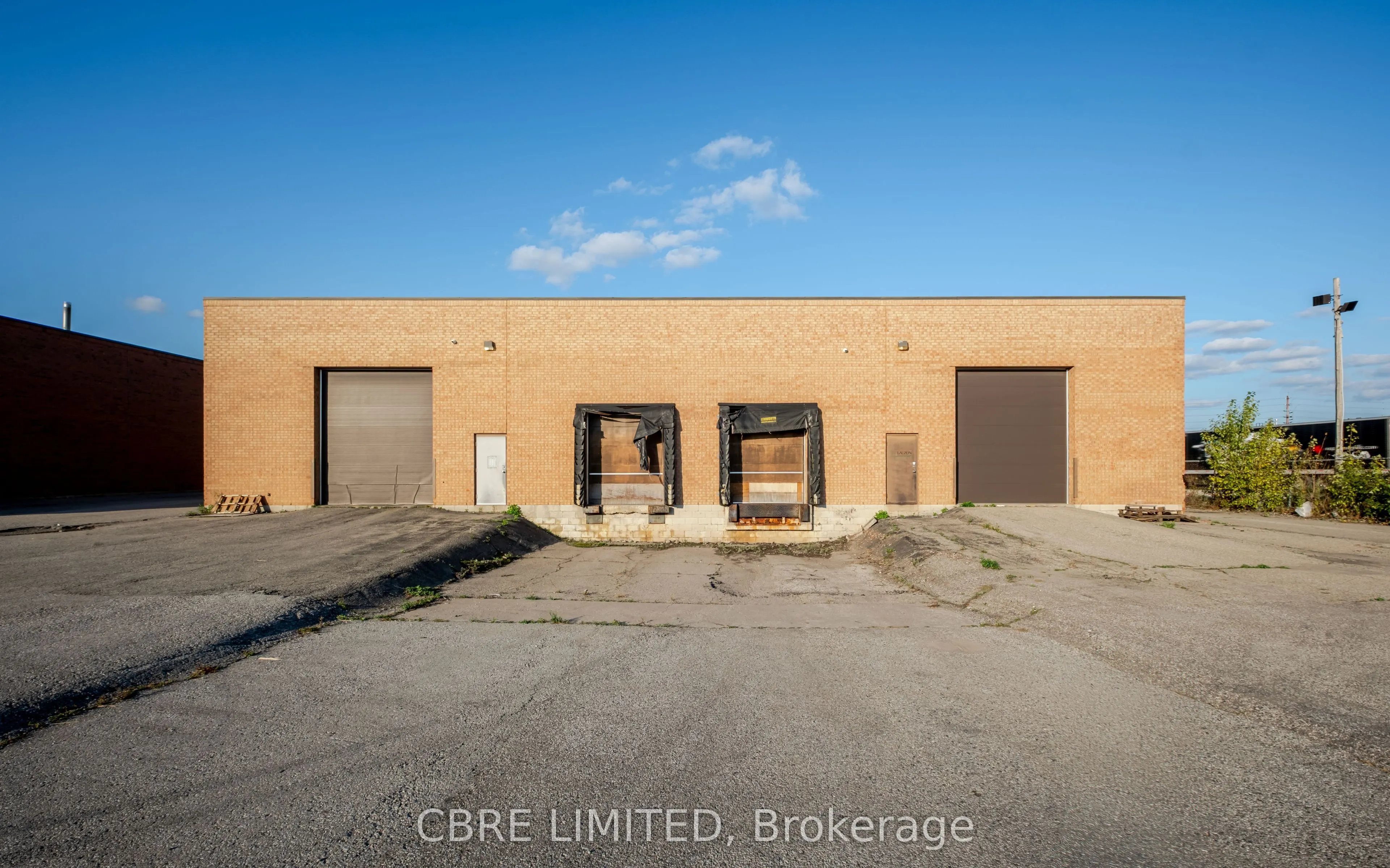 6750 Columbus Road