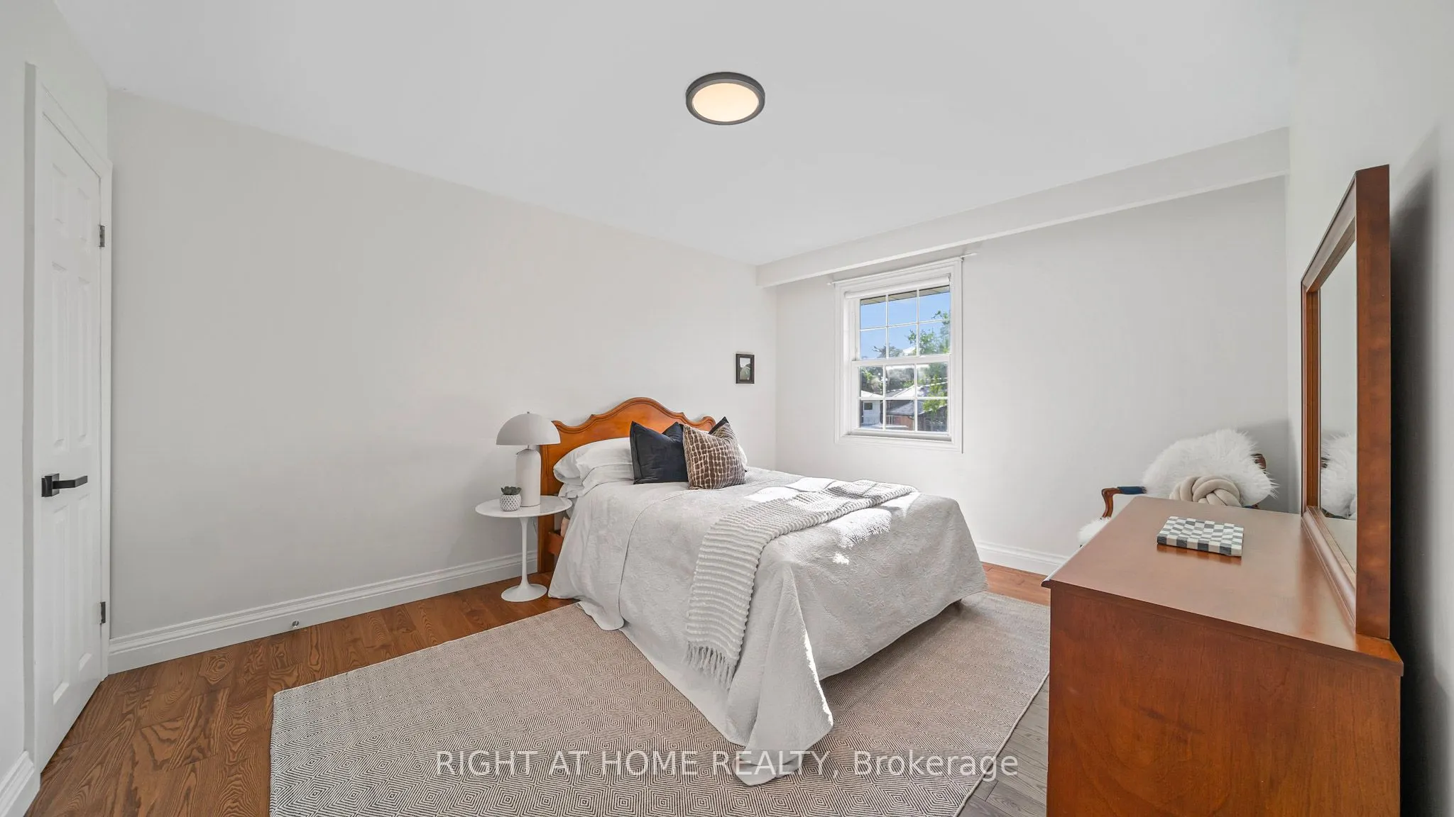 17 Glen Meadow Court