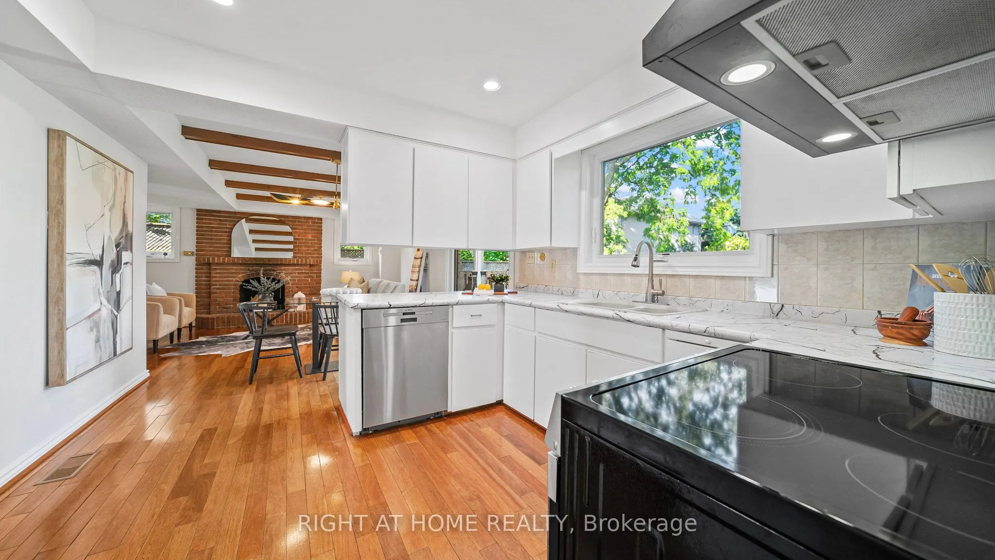 17 Glen Meadow Court