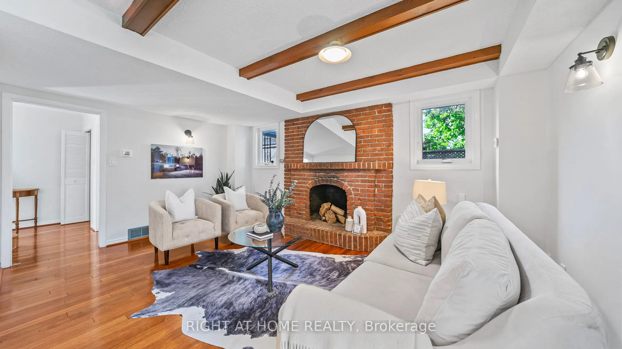 17 Glen Meadow Court