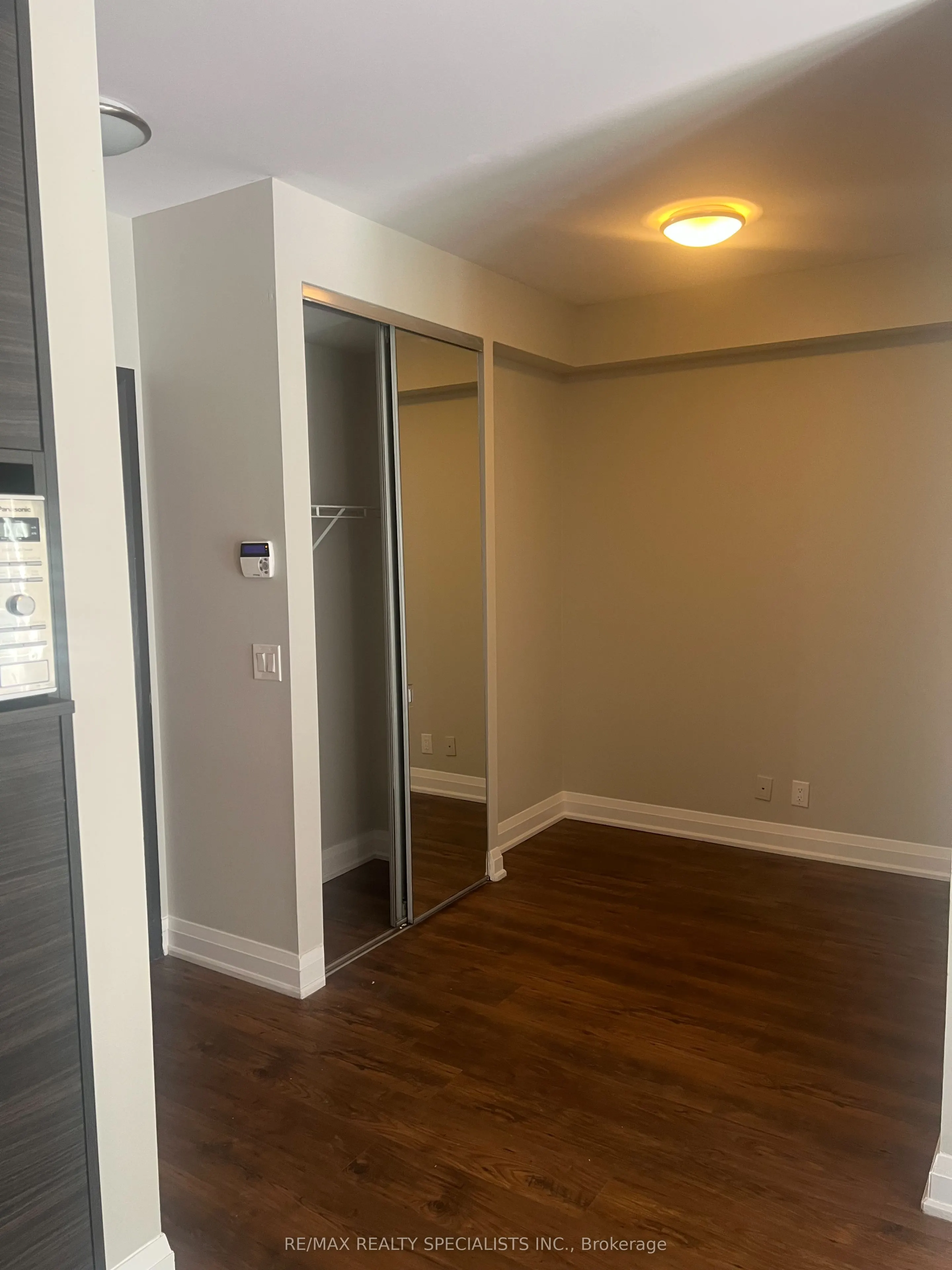 36 Park Lawn Road, #401