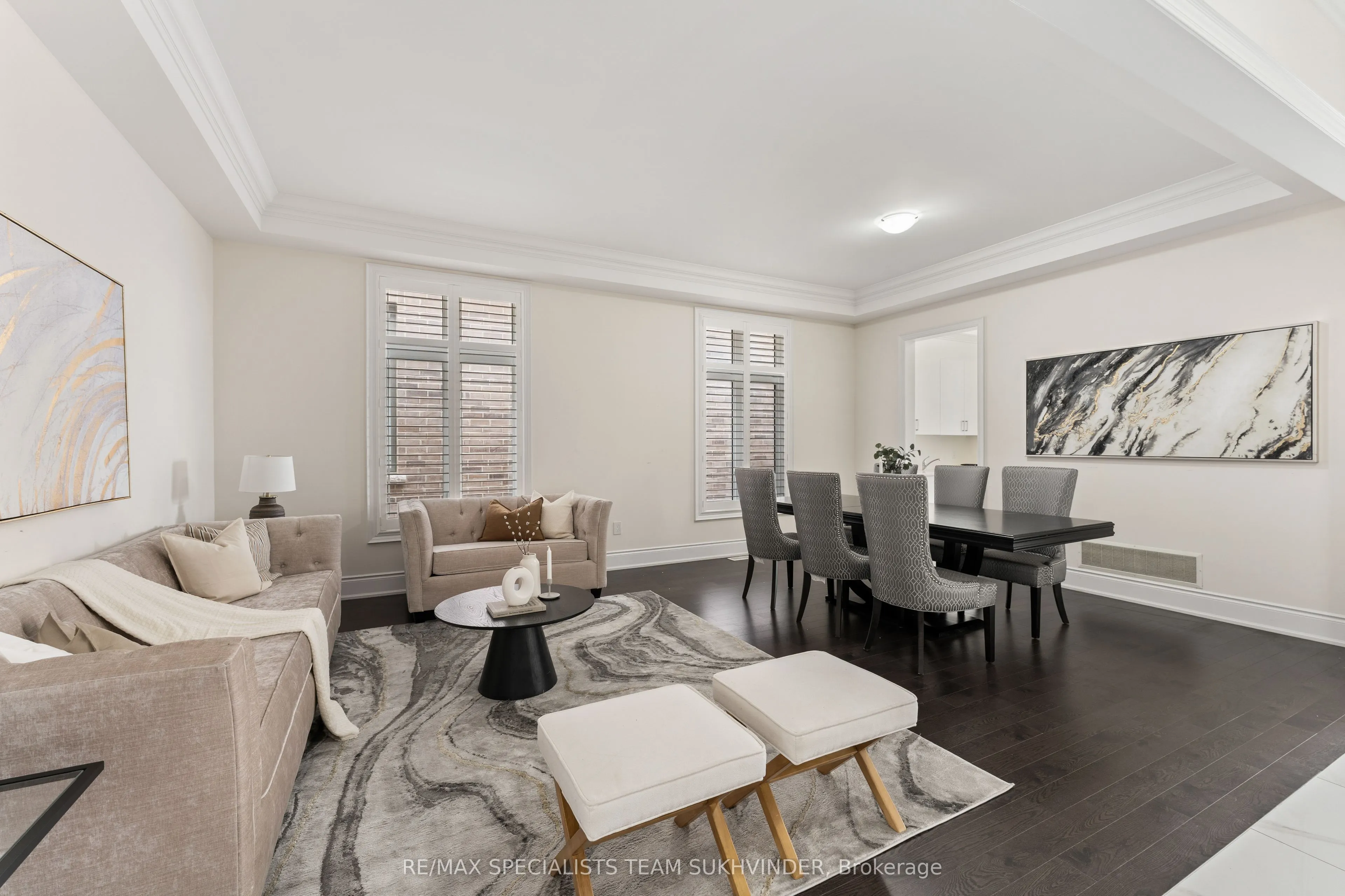 27 Daisy Meadow Crescent