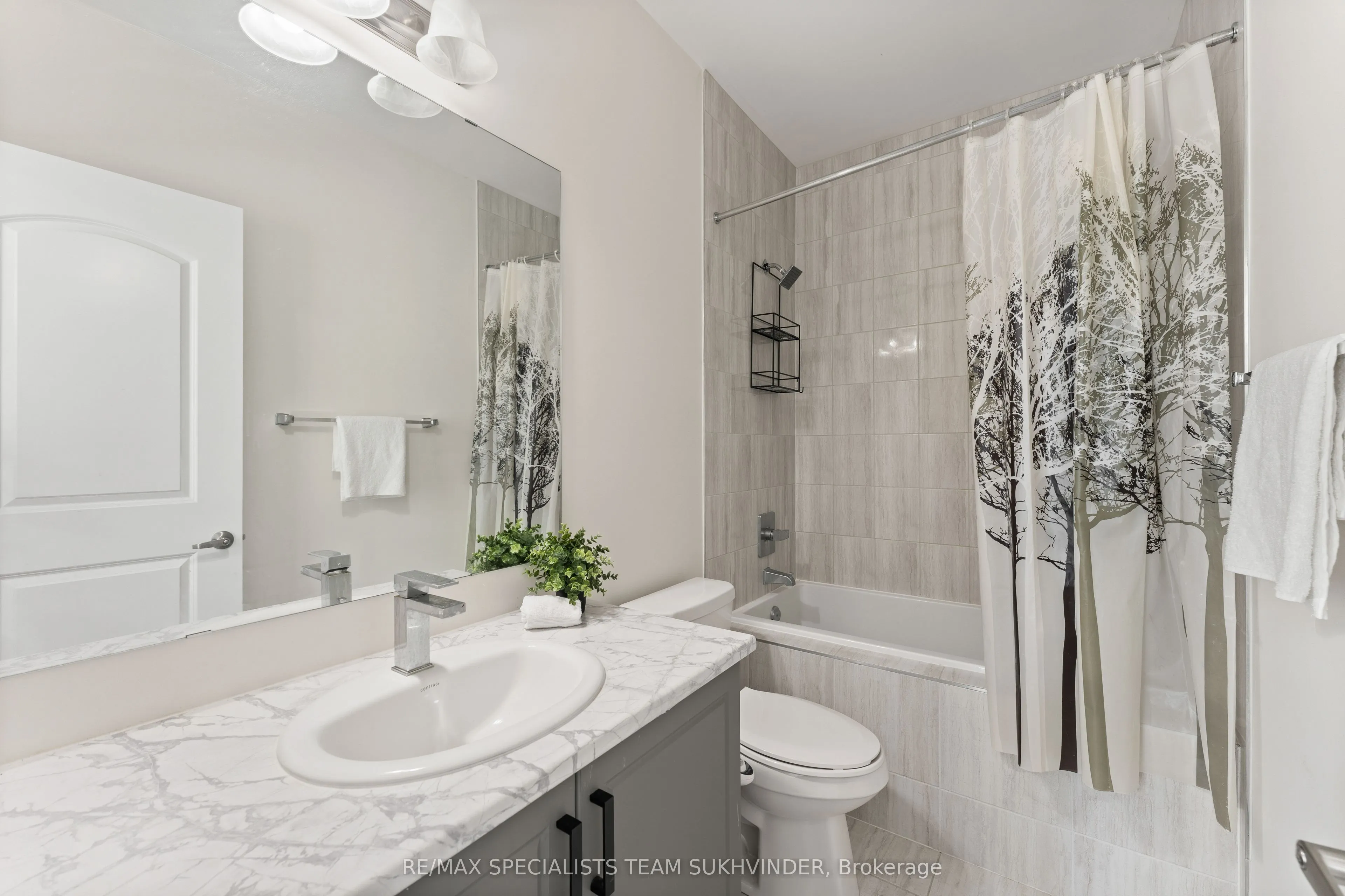 27 Daisy Meadow Crescent