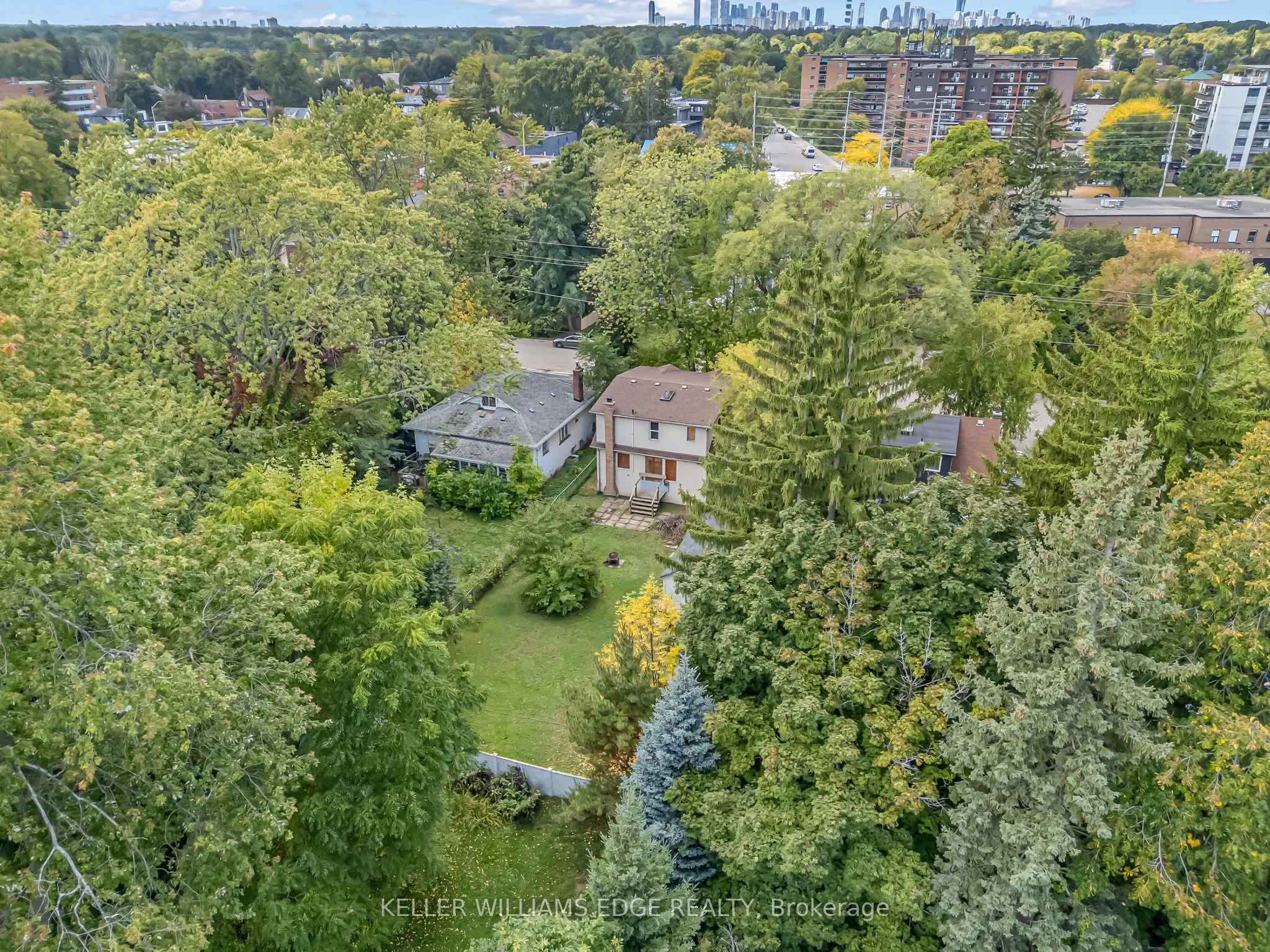 63 Minnewawa Road
