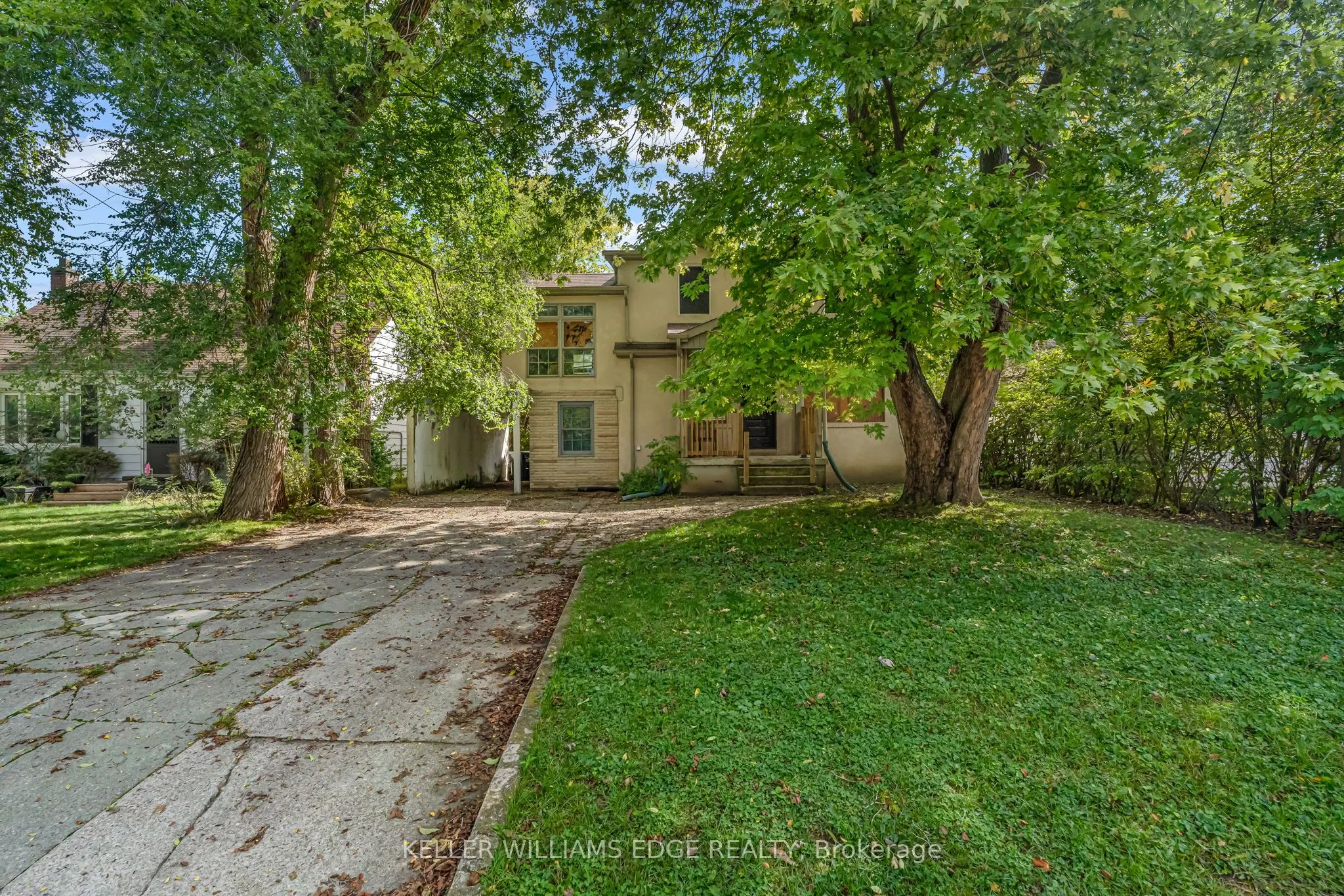 63 Minnewawa Road
