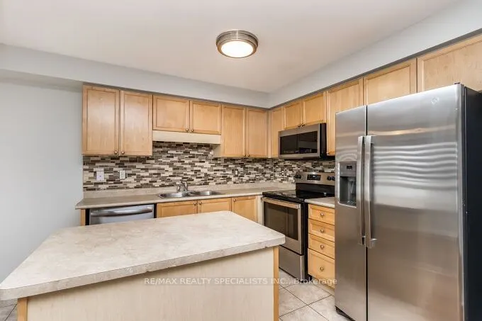 31 Decker Hollow Circle