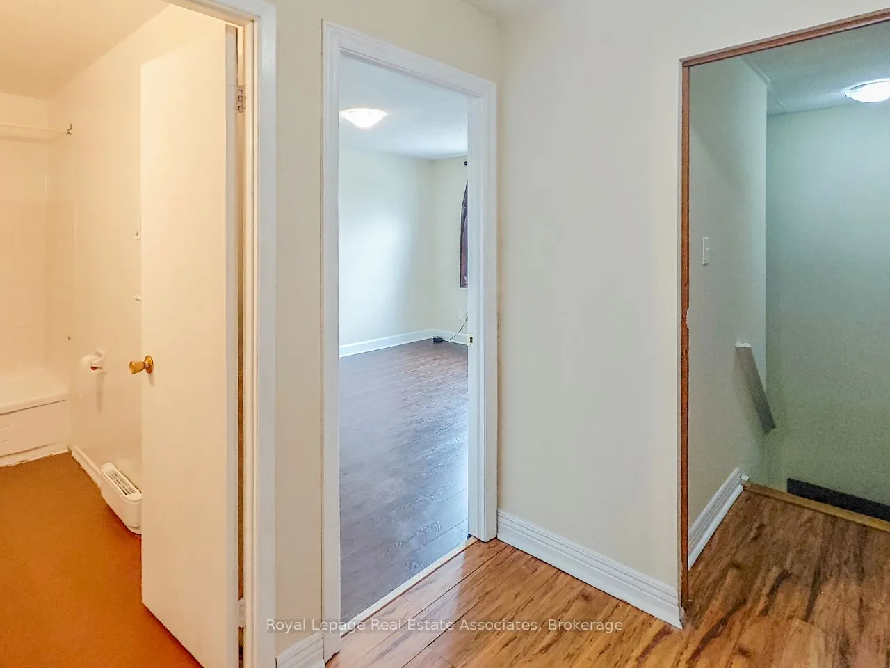 5130A Dundas Street W, #2nd Flr