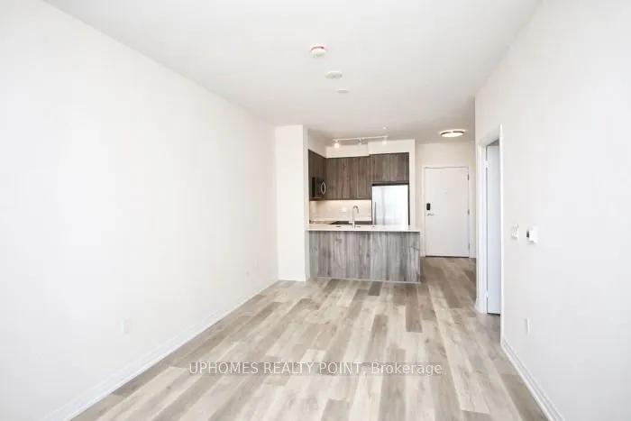 15 Watergarden Drive, #415