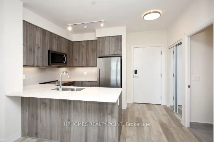 15 Watergarden Drive, #415