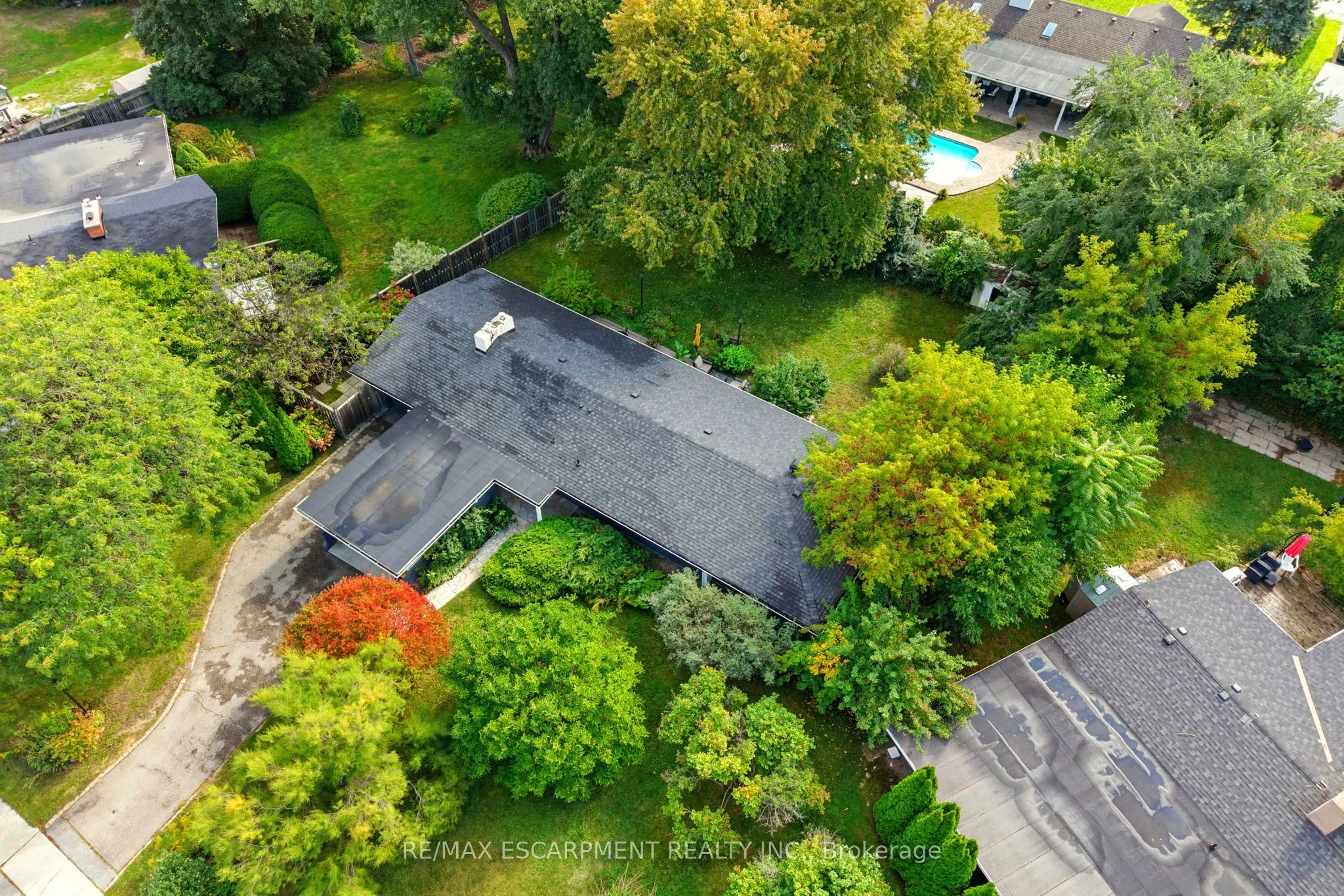 230 South Service Road