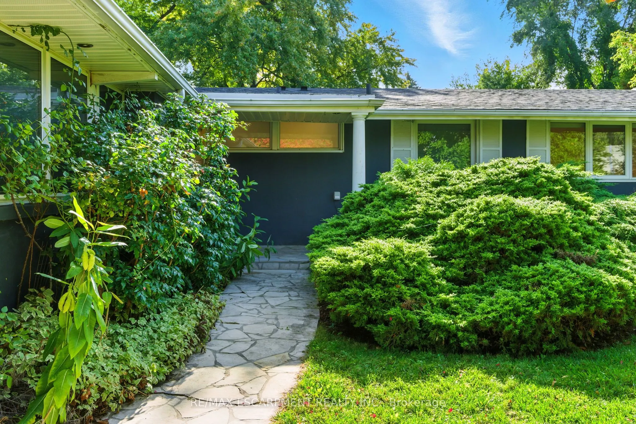 230 South Service Road