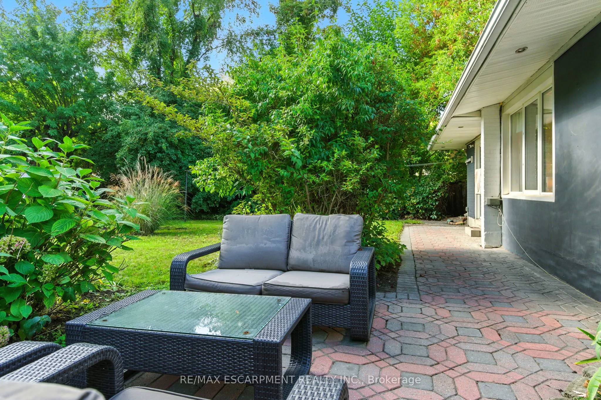 230 South Service Road