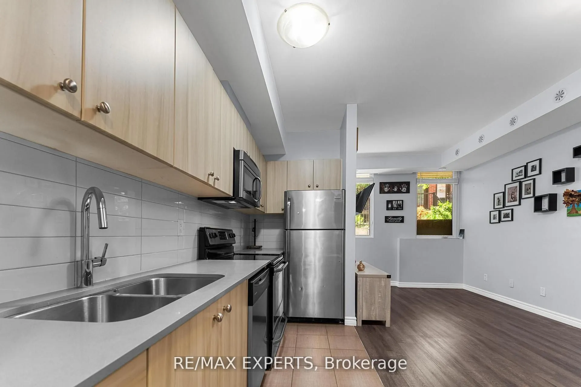 871 Wilson Avenue, #6
