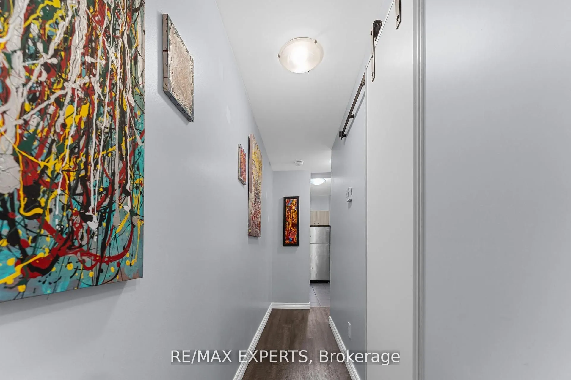 871 Wilson Avenue, #6