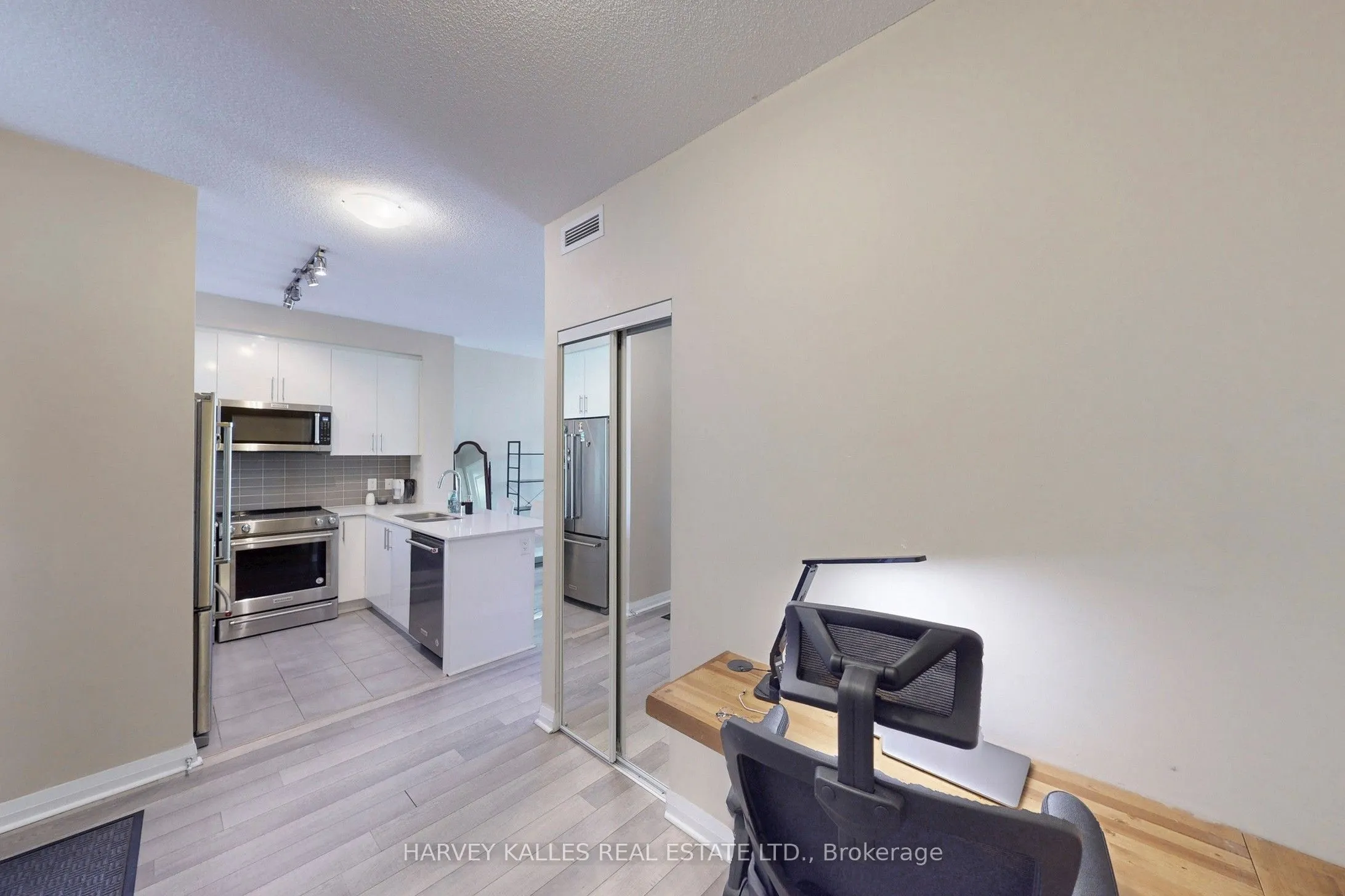 5033 Four Springs Avenue, #2115
