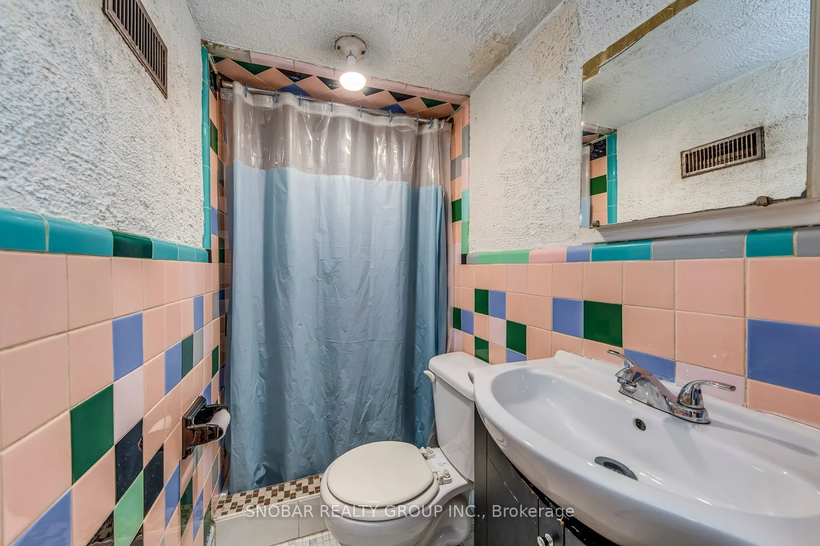 483 Caledonia Road