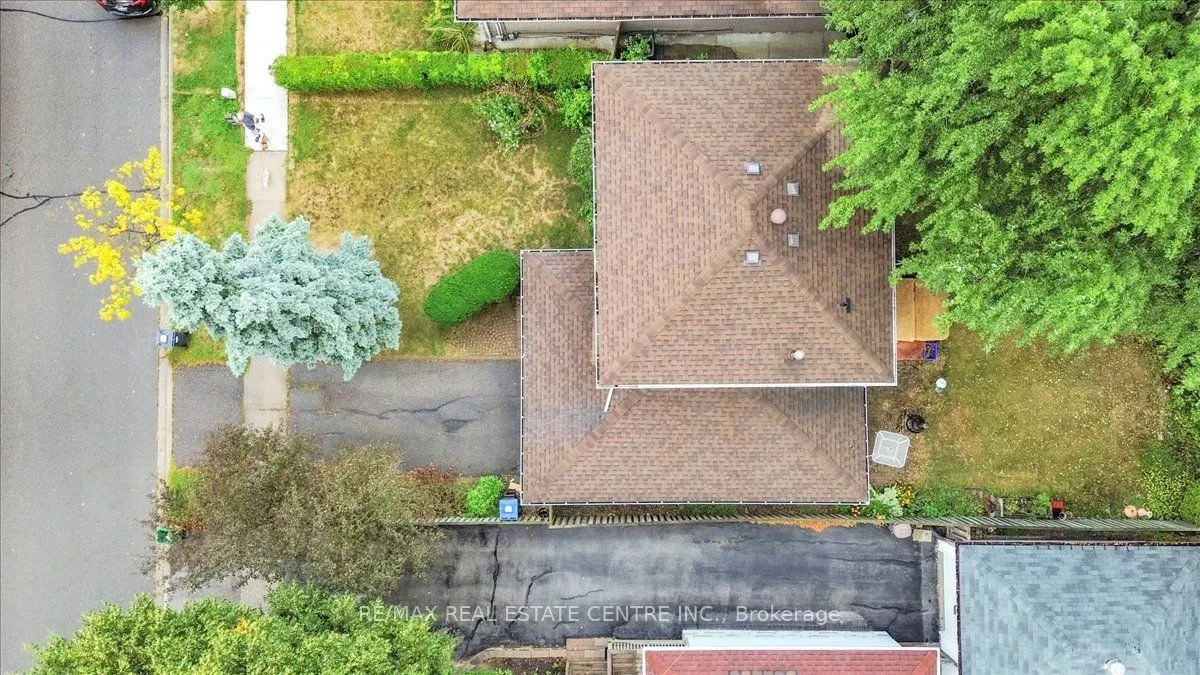 88 Sutherland Avenue