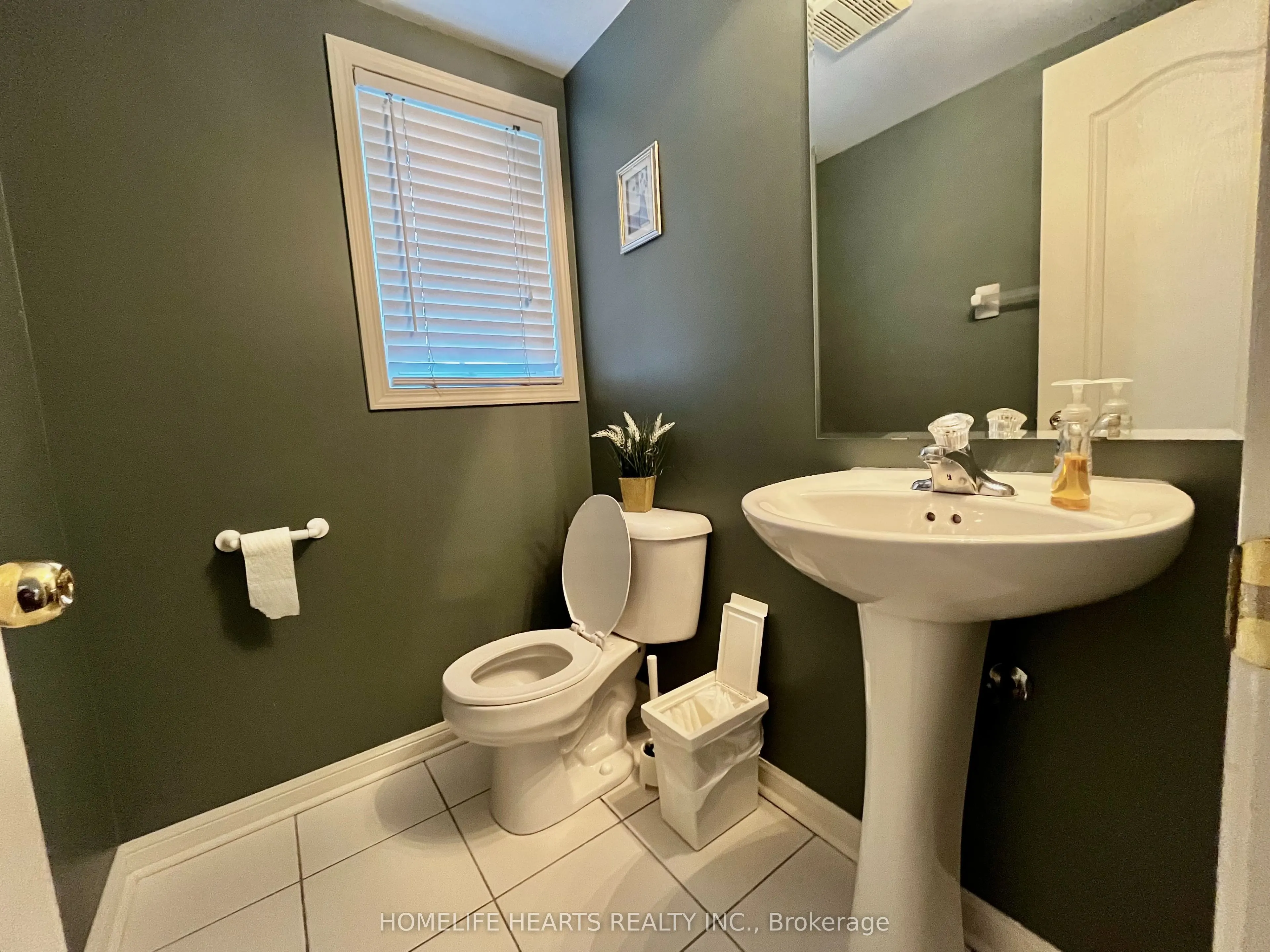 3030 Breakwater Court, #315