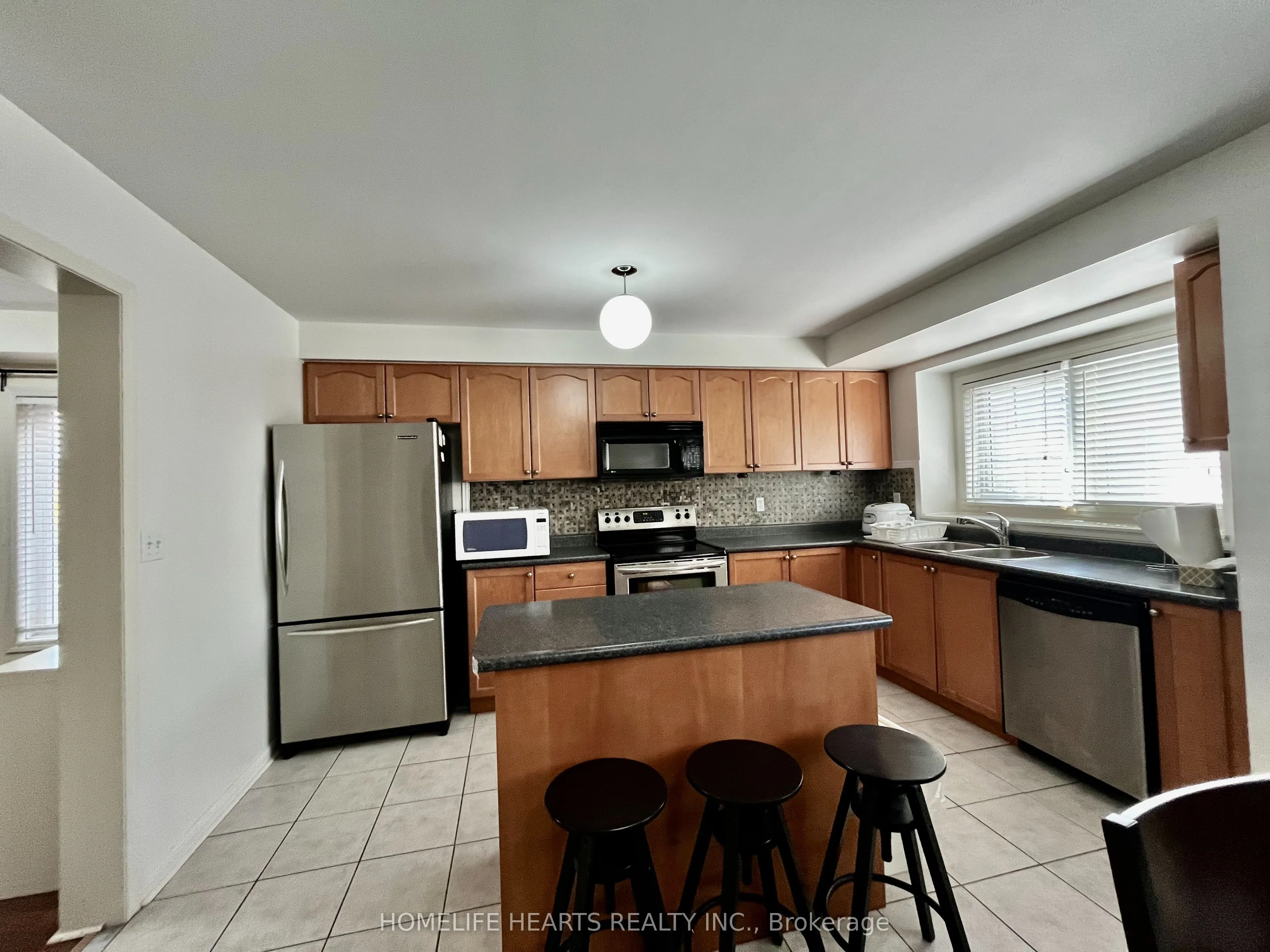 3030 Breakwater Court, #315