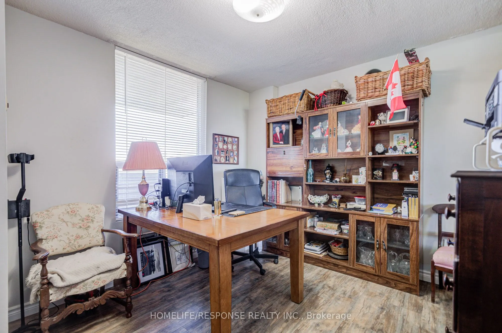 1535 Lakeshore Road, #1401