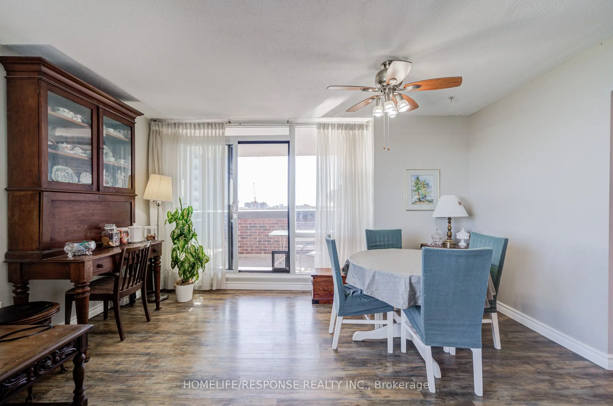 1535 Lakeshore Road, #1401