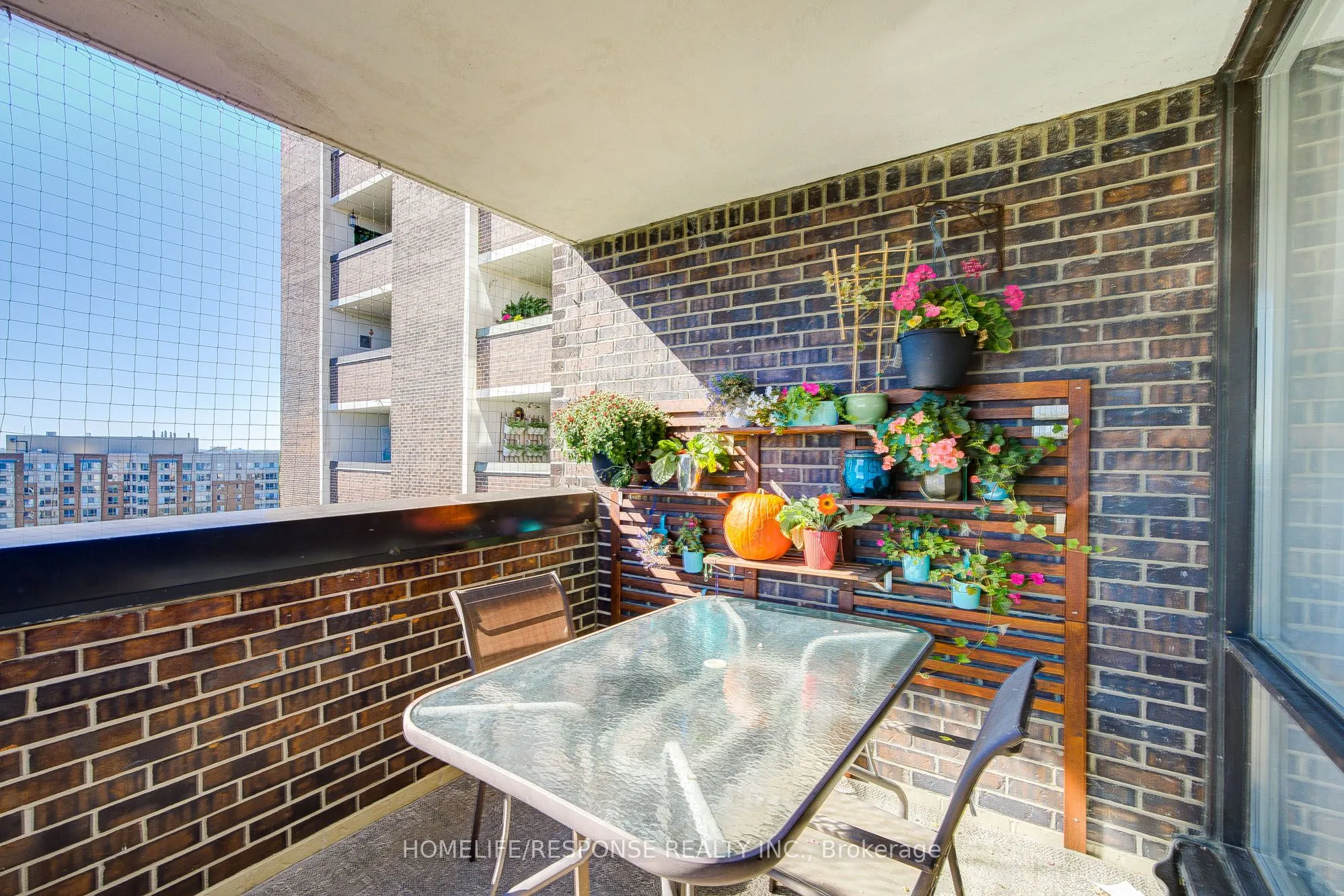 1535 Lakeshore Road, #1401