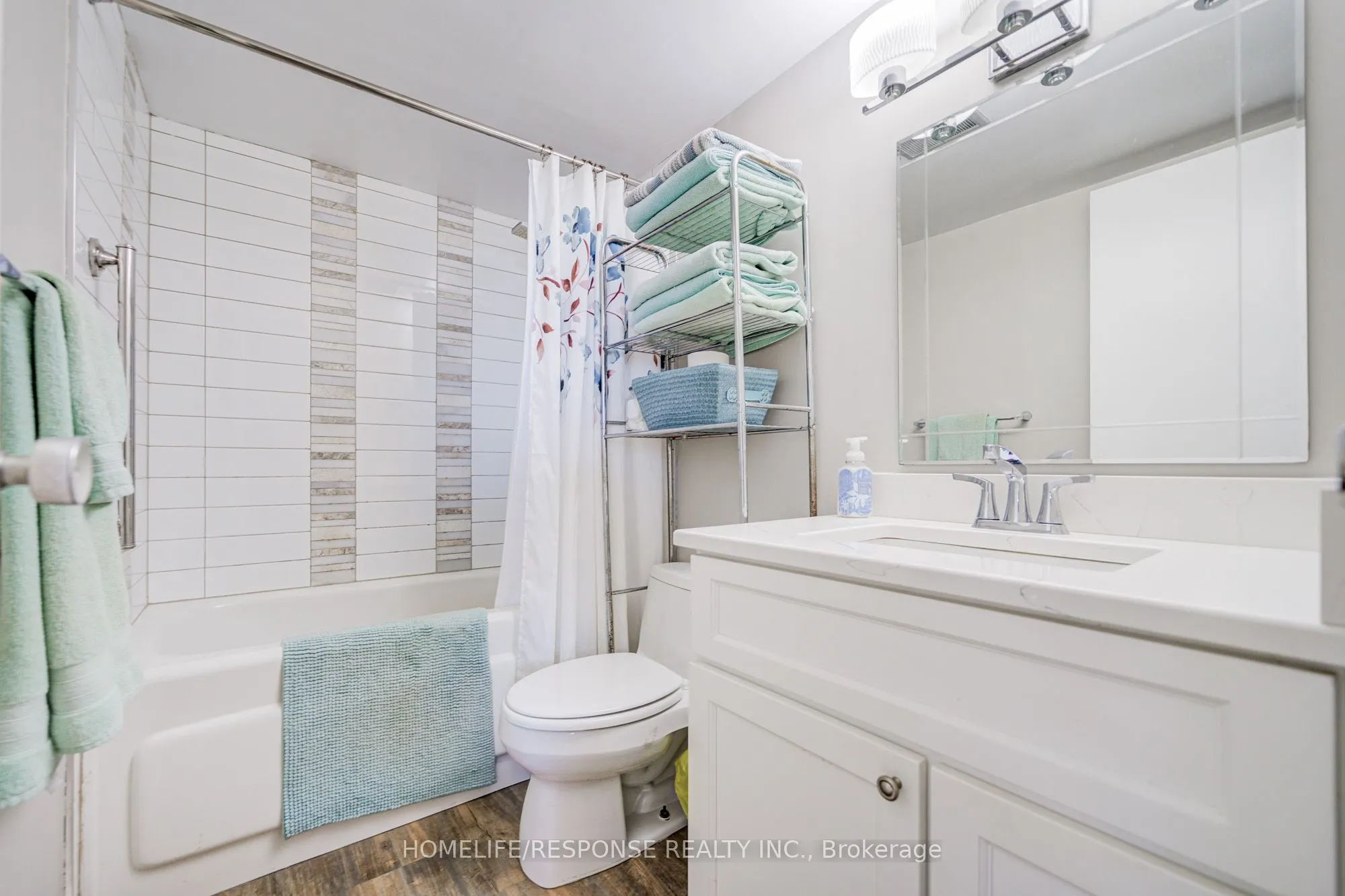 1535 Lakeshore Road, #1401