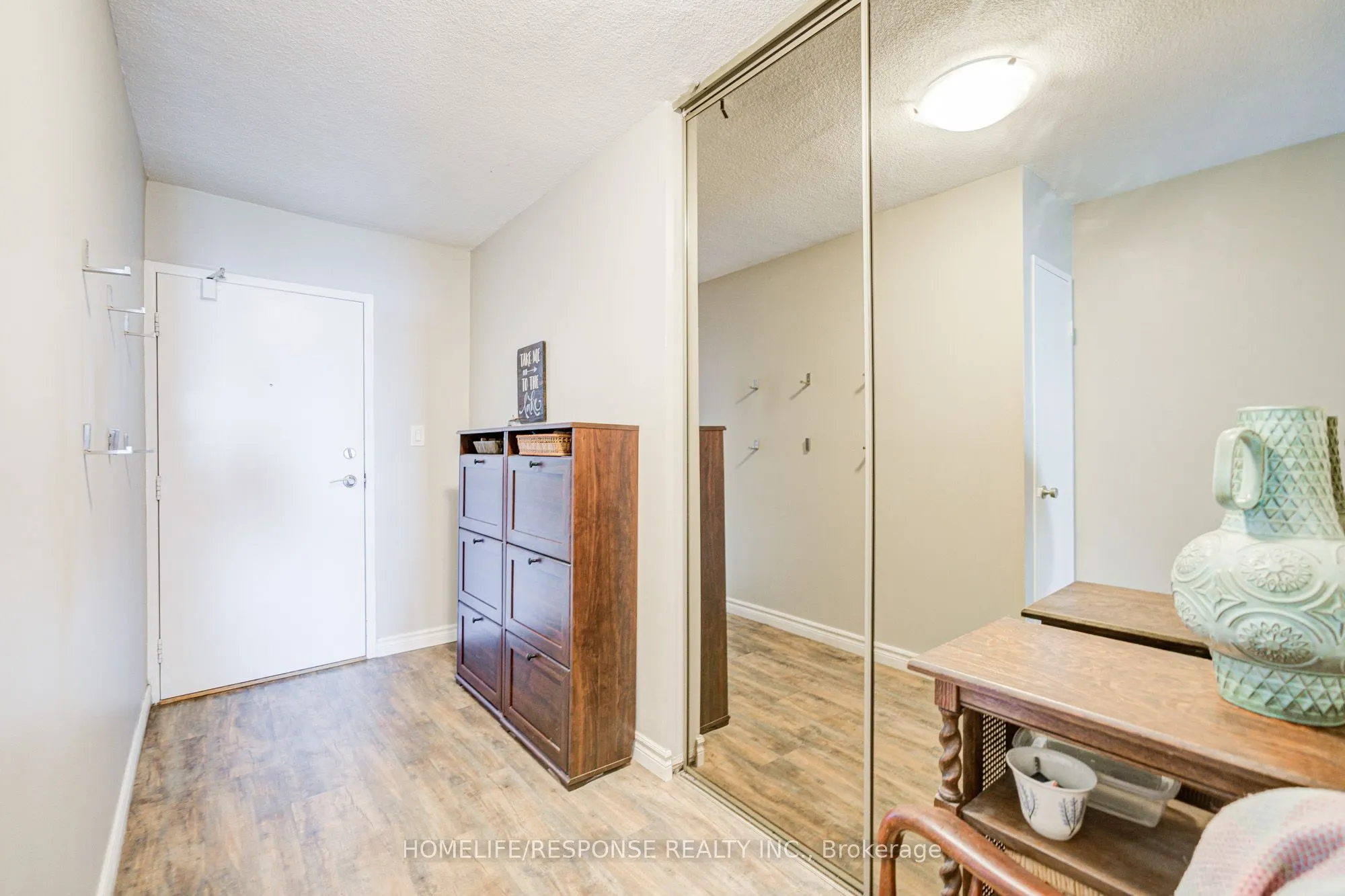 1535 Lakeshore Road, #1401