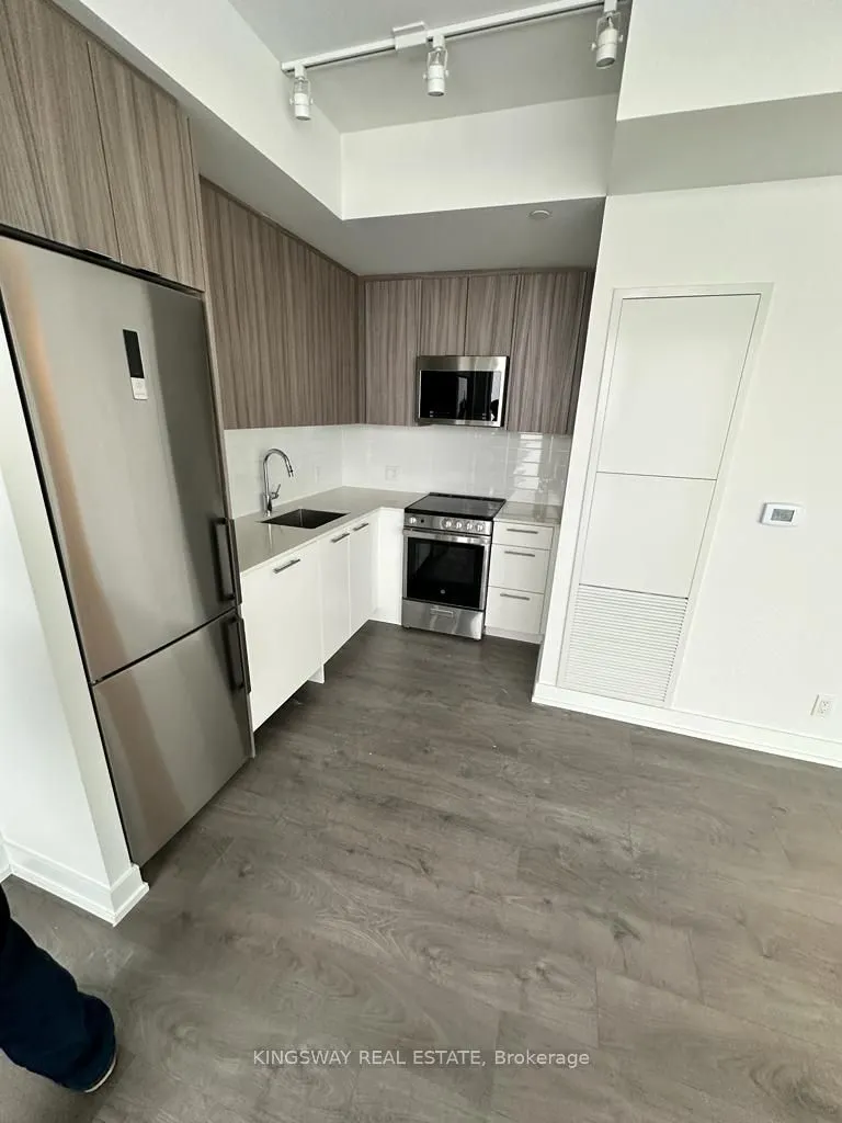 225 Veterans Drive, #711