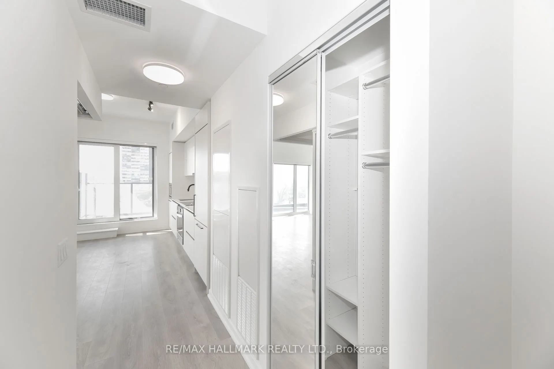 1285 Dupont Street, #503