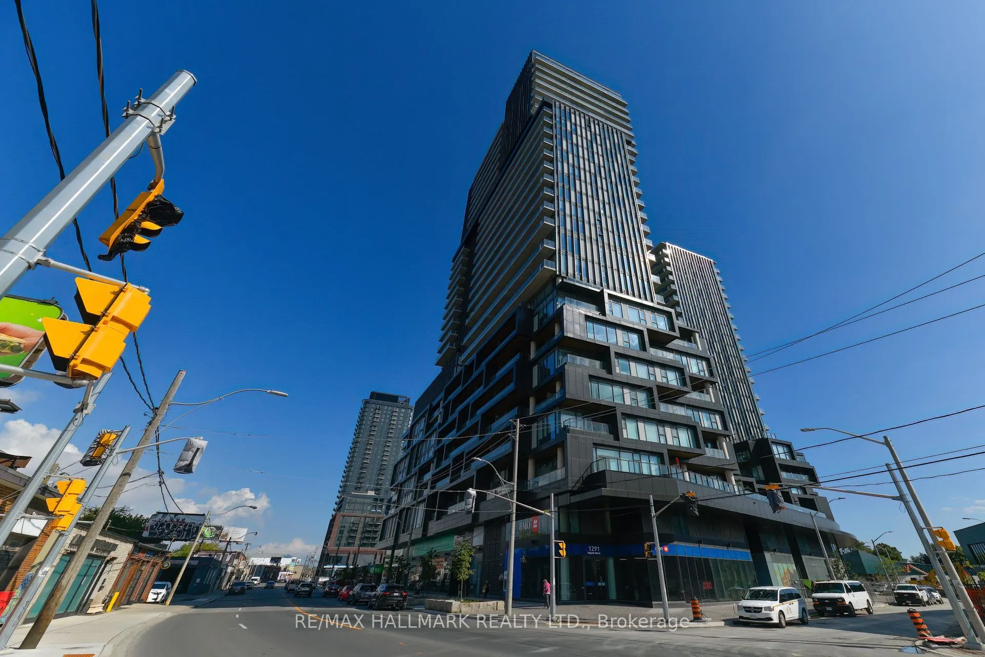 1285 Dupont Street, #503