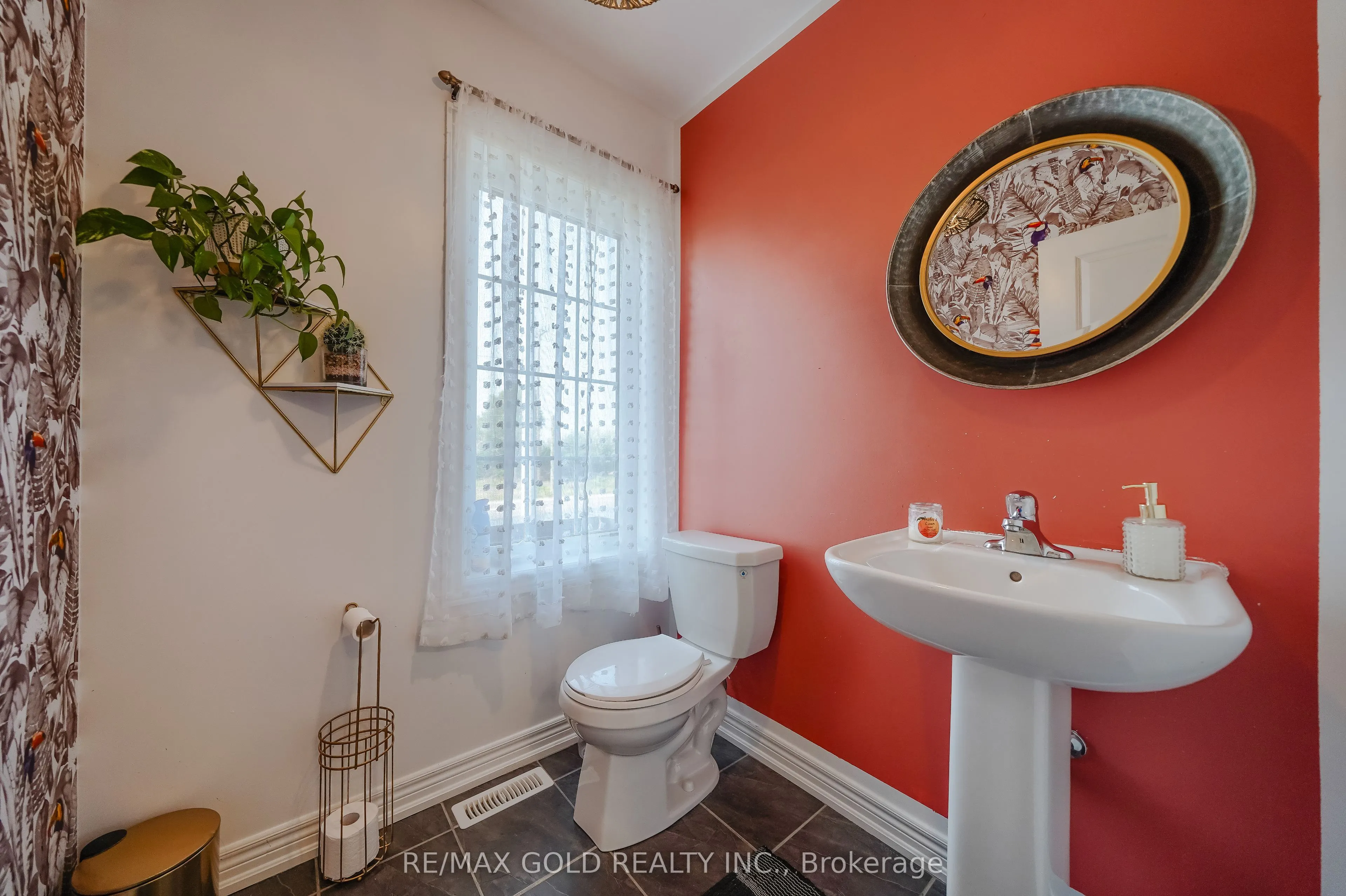124 Fruitvale Circle