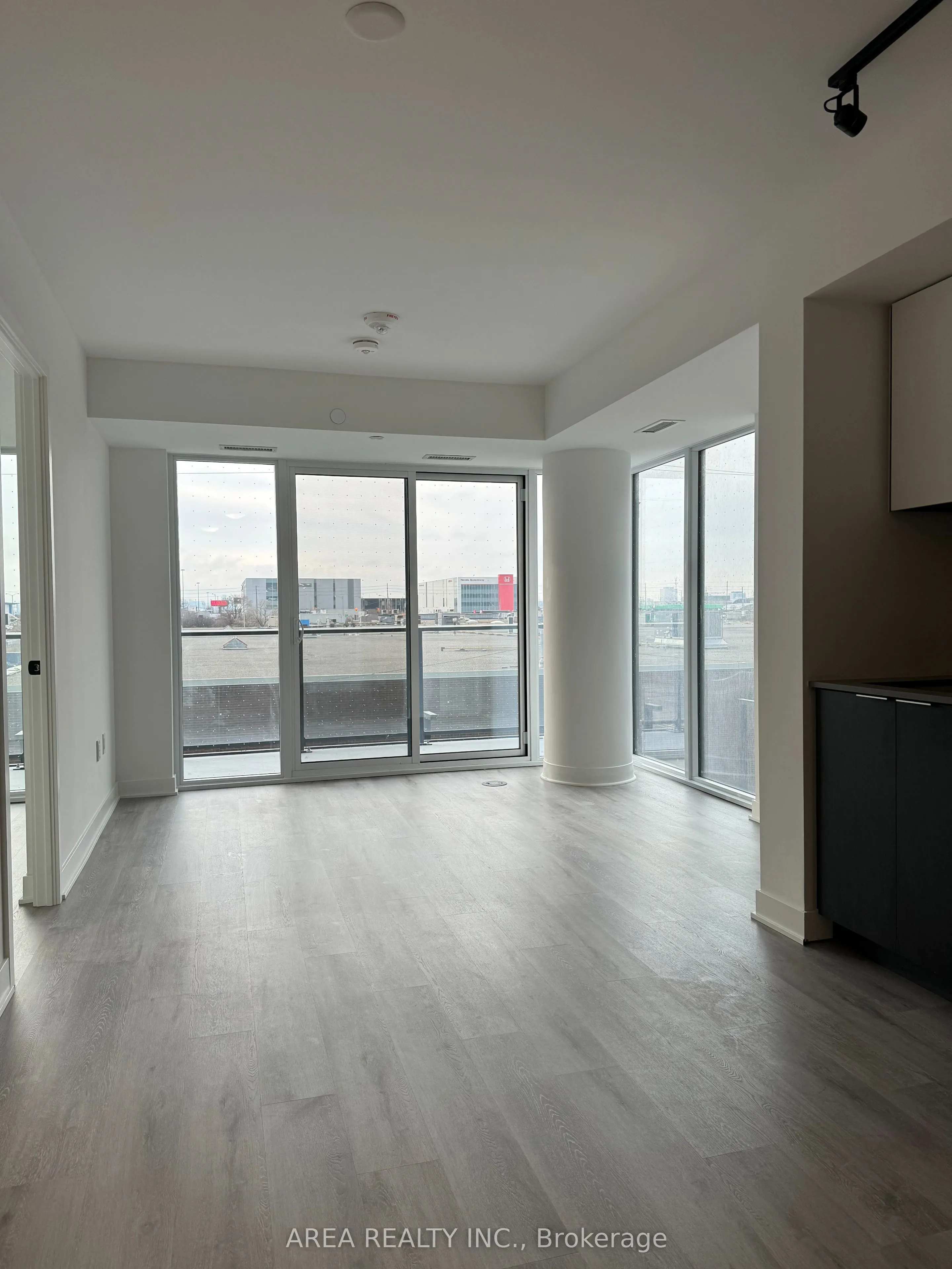 36 Zorra Street, #303
