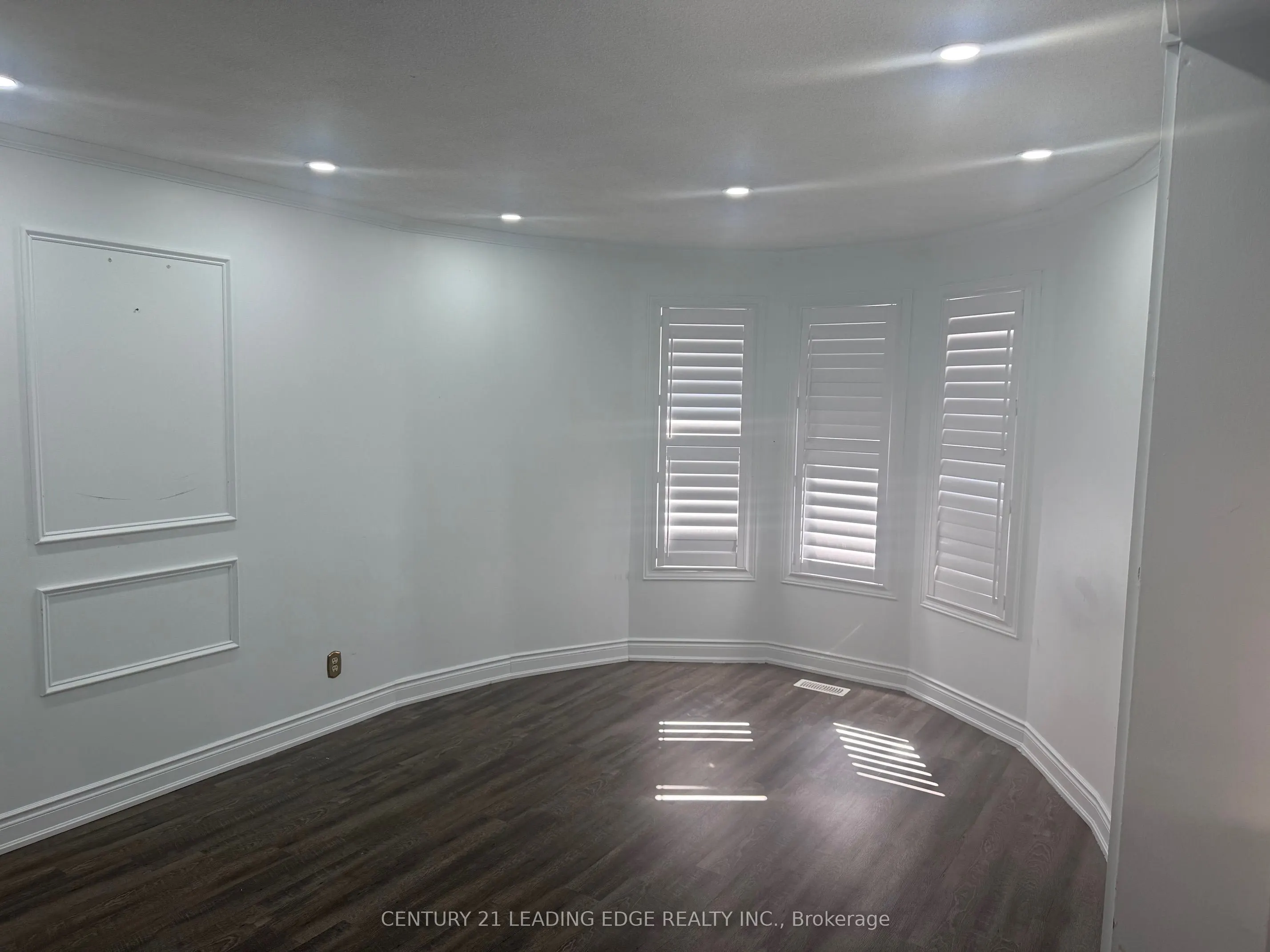 434 Rutherford Road N