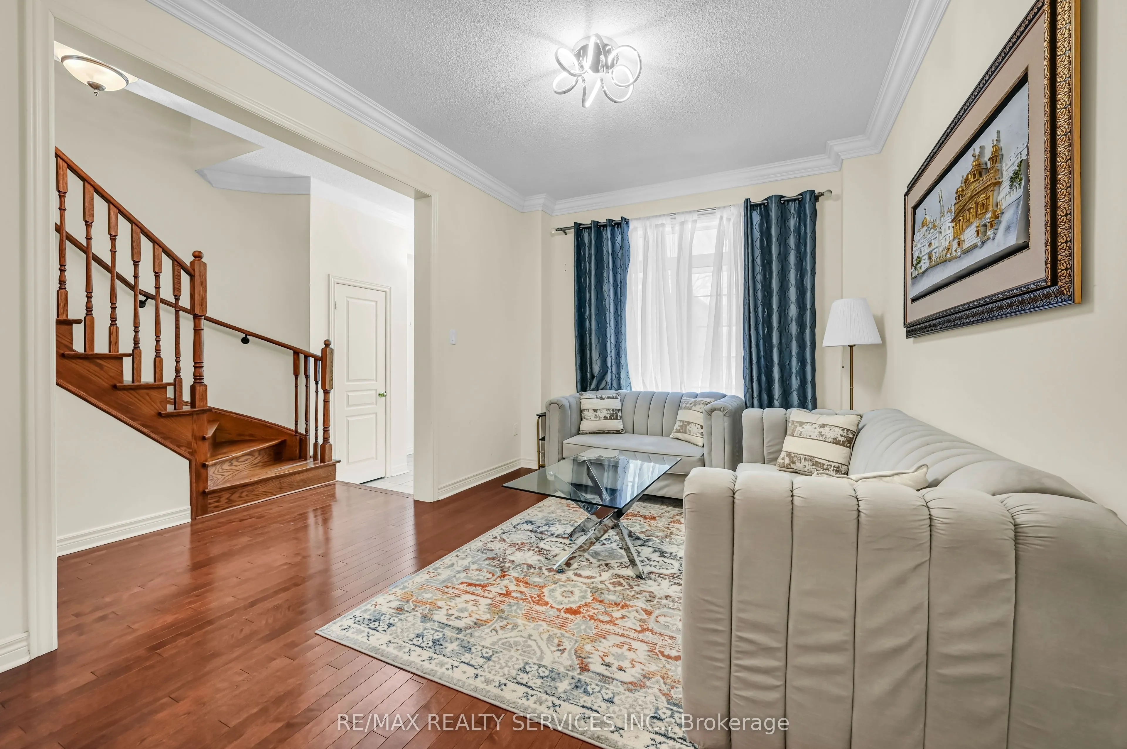 3 Bellcrest Road