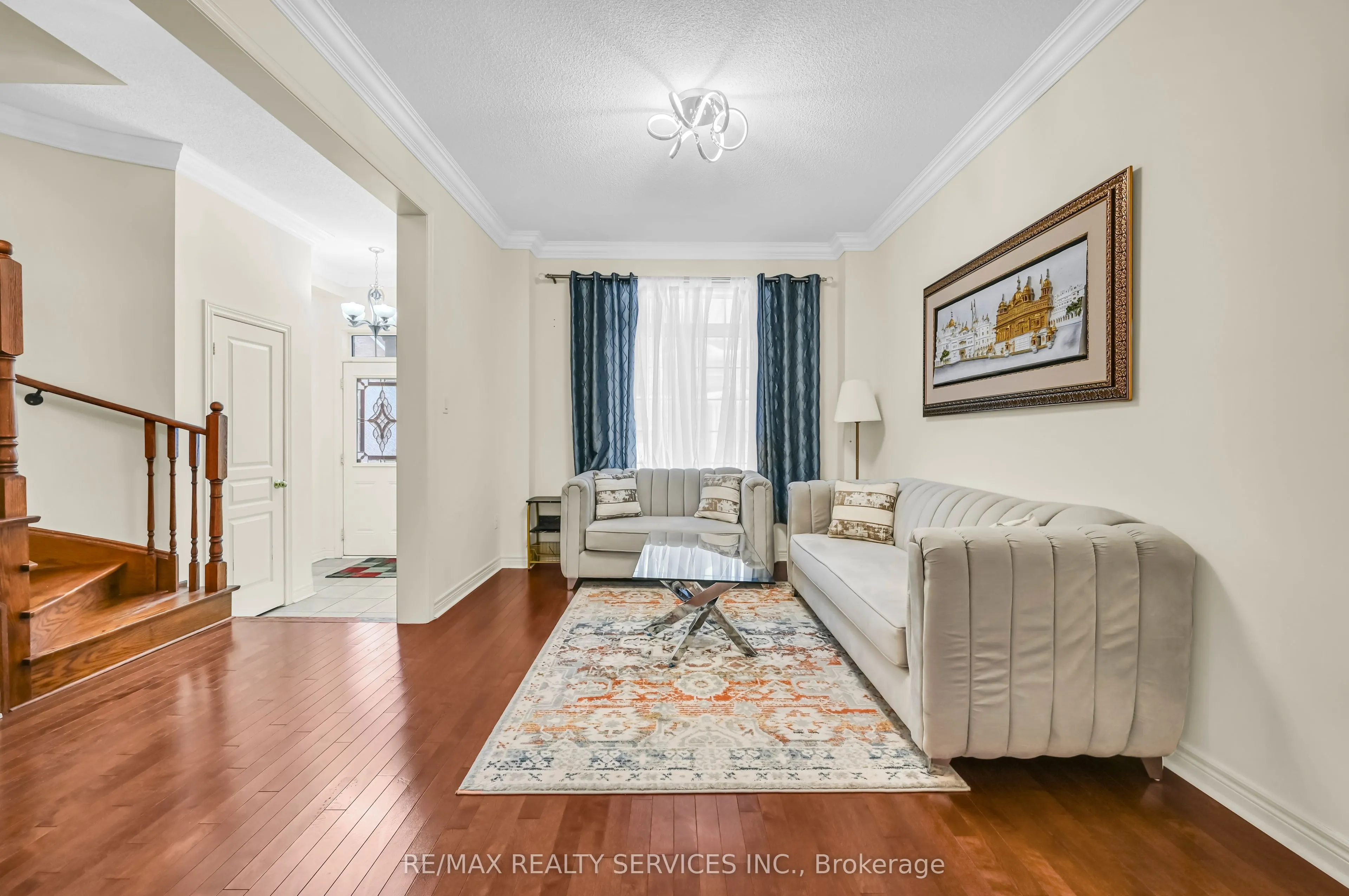 3 Bellcrest Road