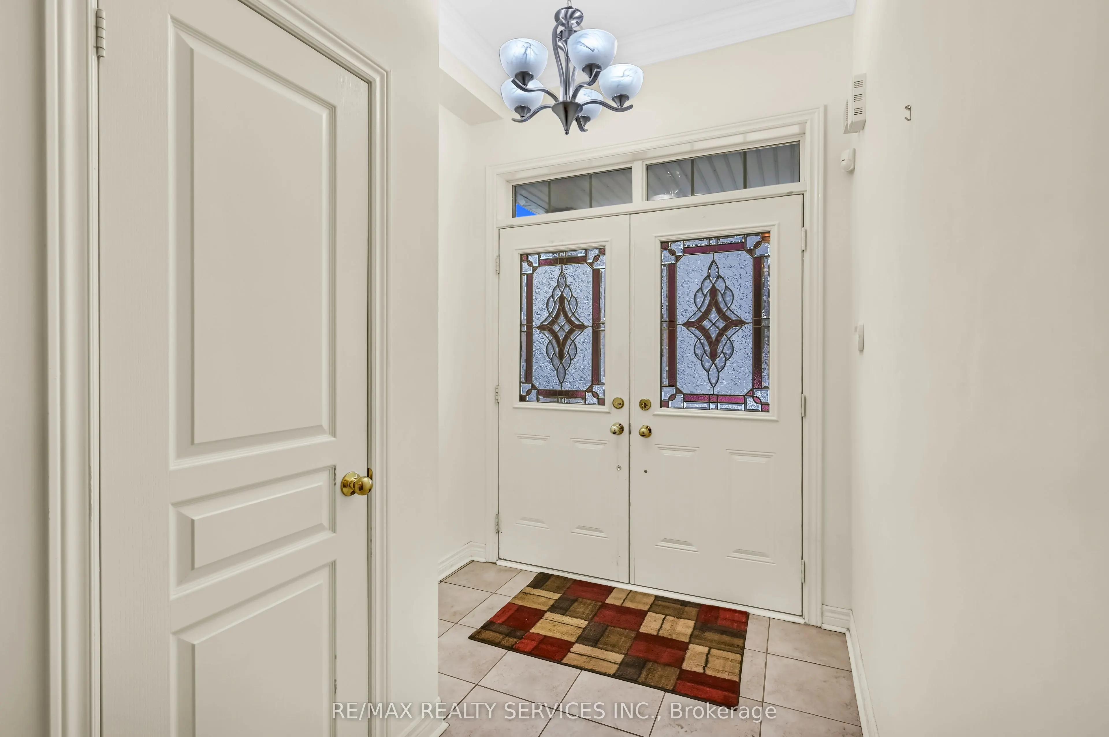 3 Bellcrest Road